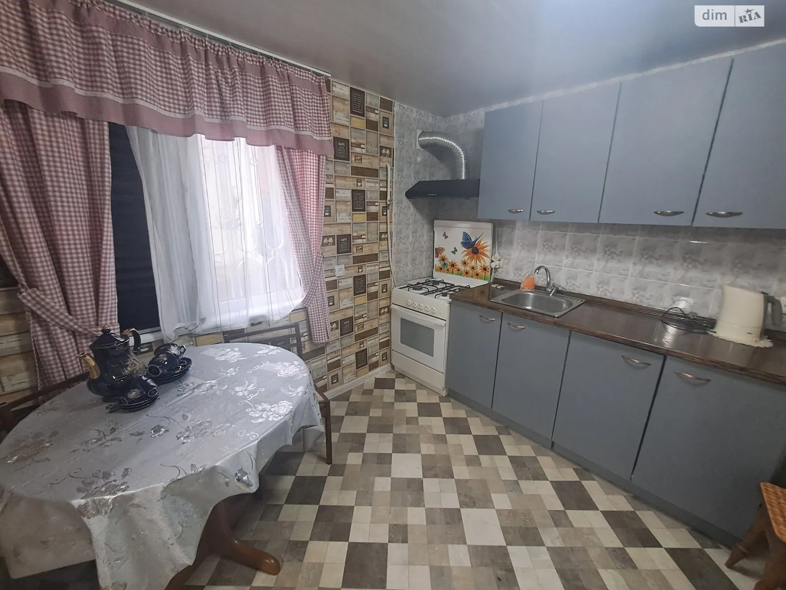 Продается 2-комнатная квартира 51 кв. м в Одессе, ул. Кутузакия Александра - фото 1