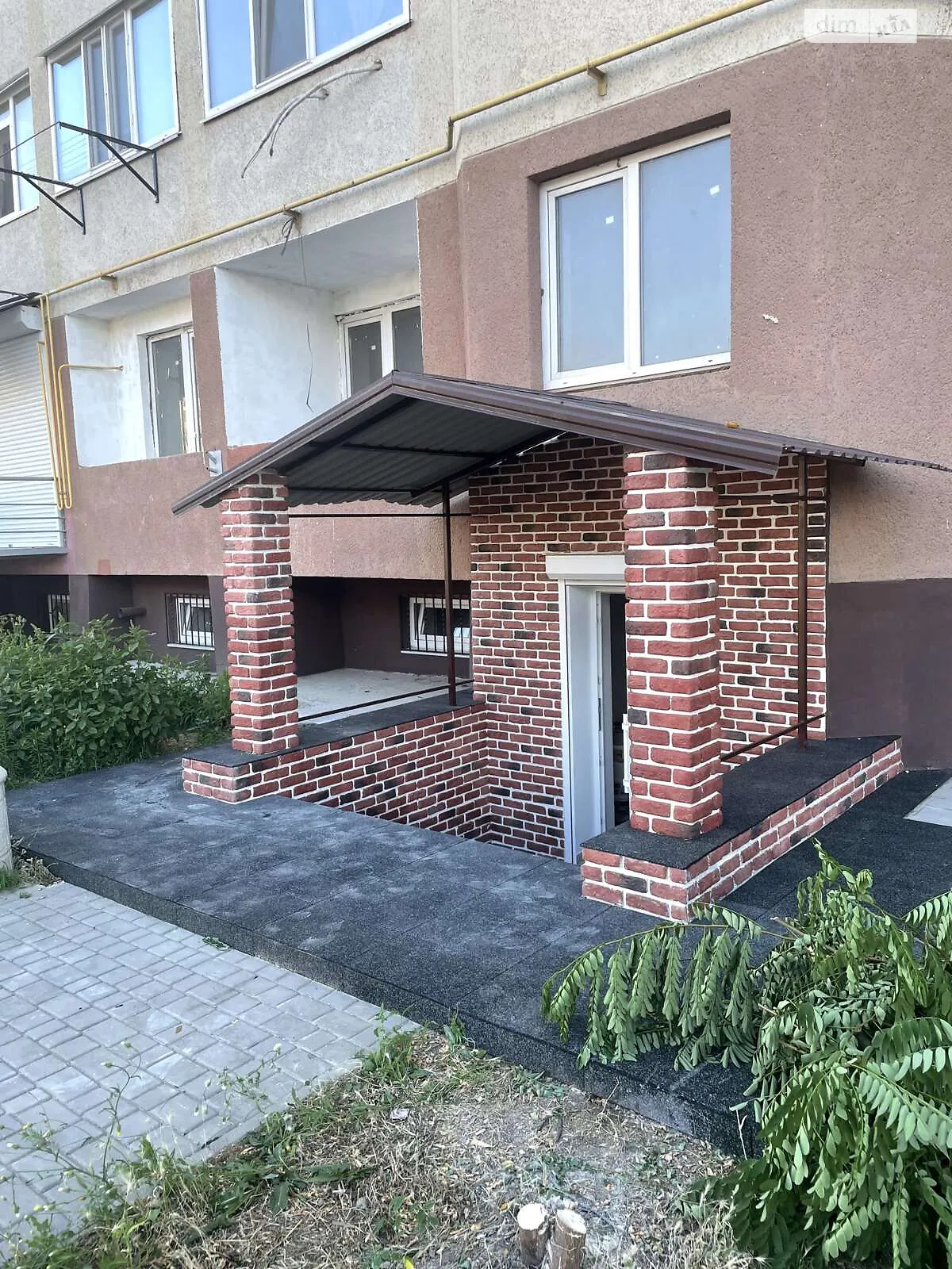 Продается офис 73 кв. м в бизнес-центре, цена: 69200 $ - фото 1