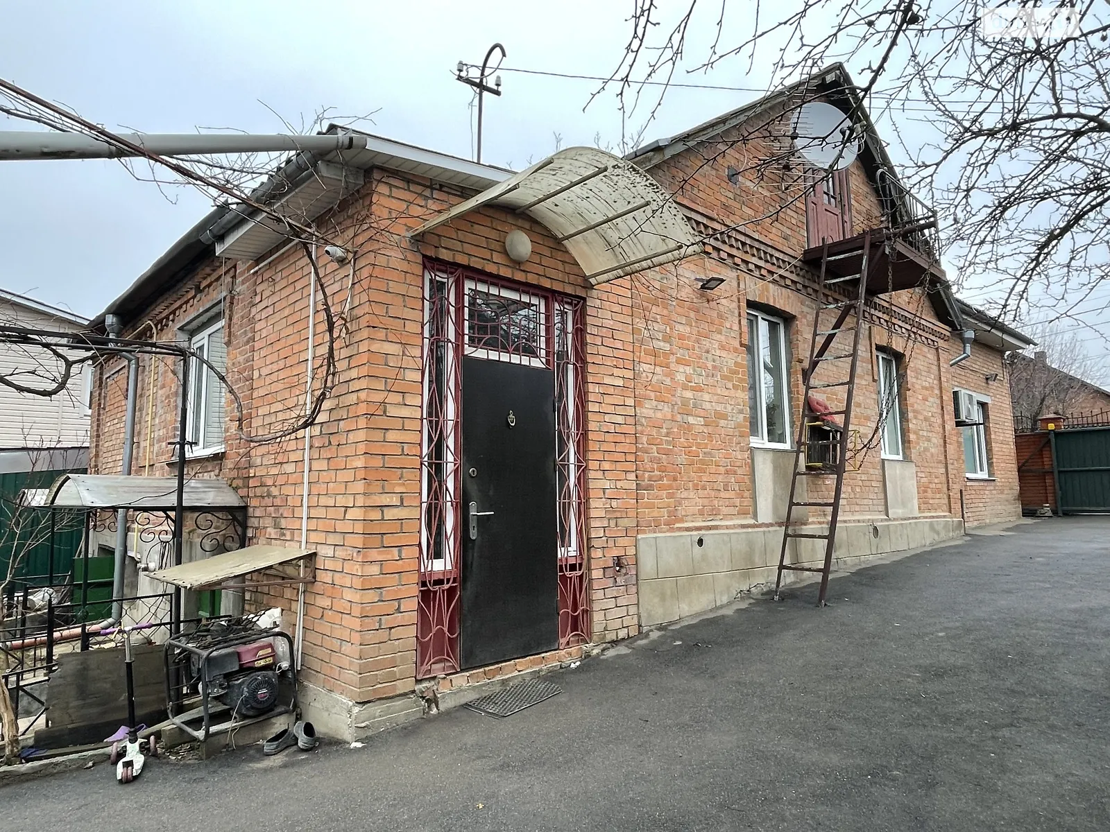 Продається будинок 2 поверховий 100 кв. м з меблями, цена: 300000 $ - фото 1