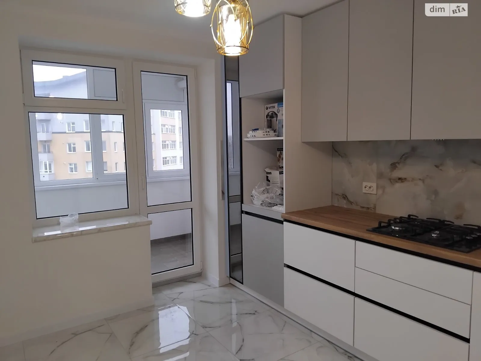 3-комнатная квартира 94.6 кв. м в Тернополе, ул. Микулинецкая - фото 1