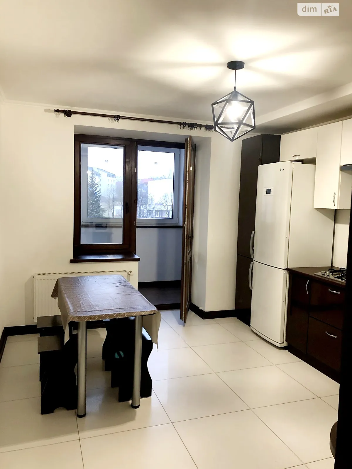 3-кімнатна квартира 110 кв. м у Тернополі, вул. Львівська - фото 1