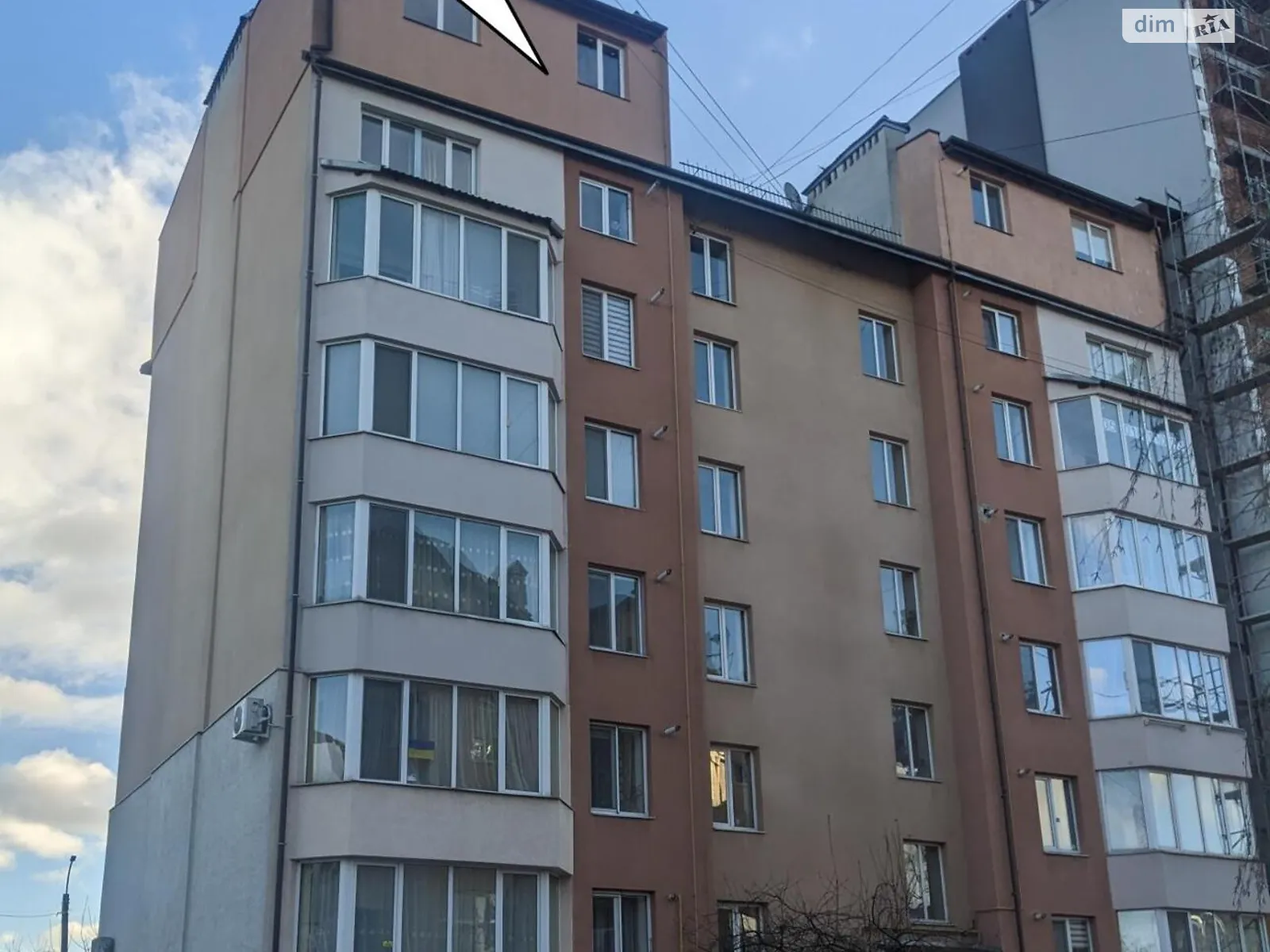 Продается 3-комнатная квартира 95.6 кв. м в Ивано-Франковске, ул. Гетьмана П. Дорошенко, 28В - фото 1