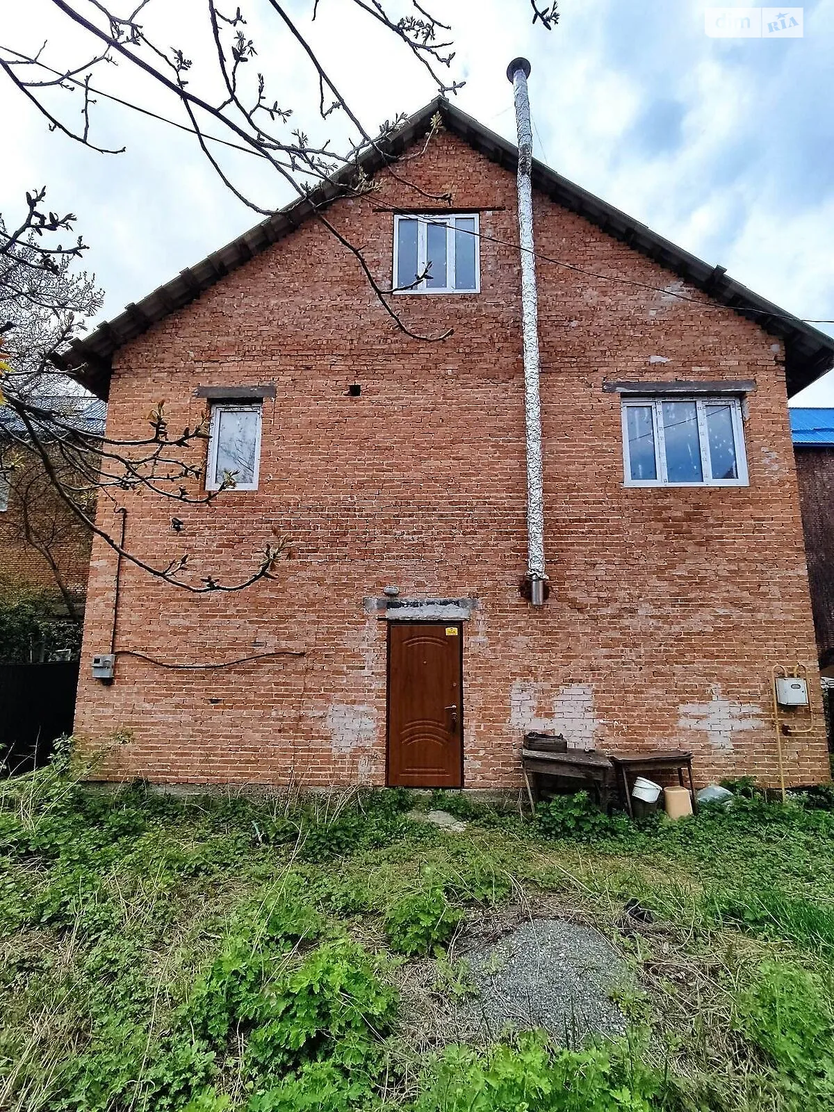 Продается дом на 2 этажа 160 кв. м с подвалом, цена: 59900 $ - фото 1