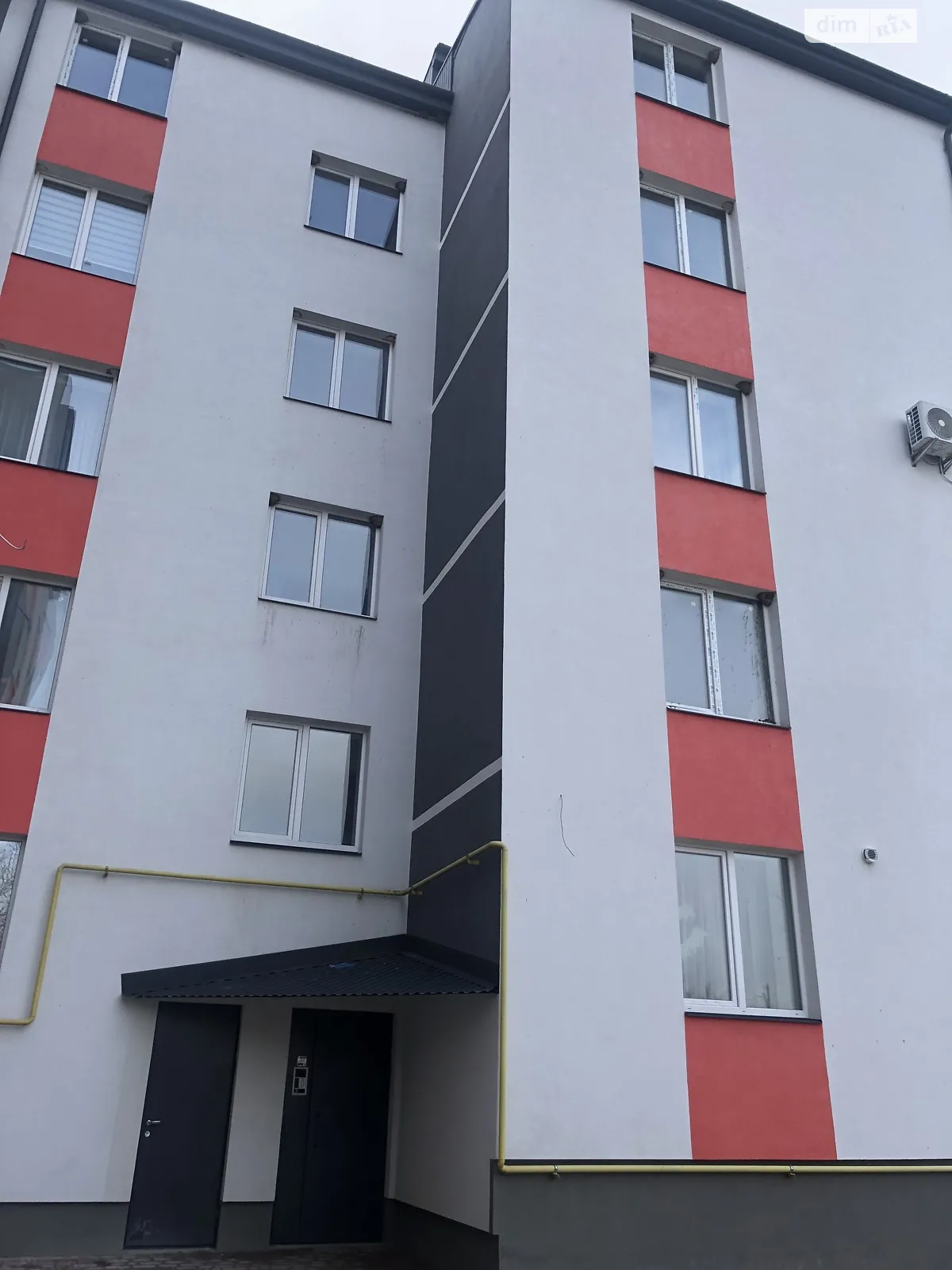 Продається 2-кімнатна квартира 52 кв. м у Байківці, вул. Сонячна - фото 1