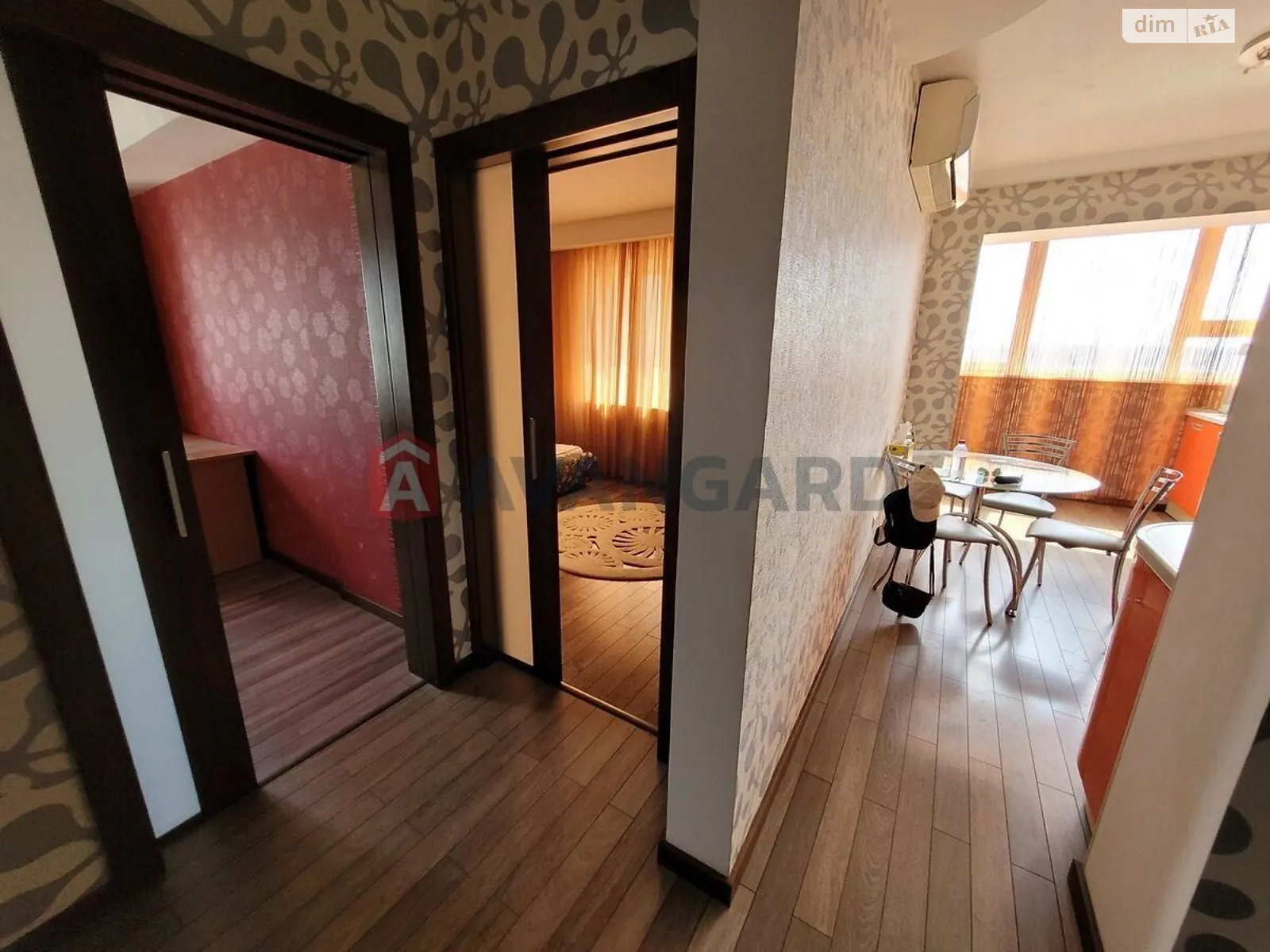 3-комнатная квартира 69 кв. м в Запорожье, ул. Запорожская, 2В - фото 1