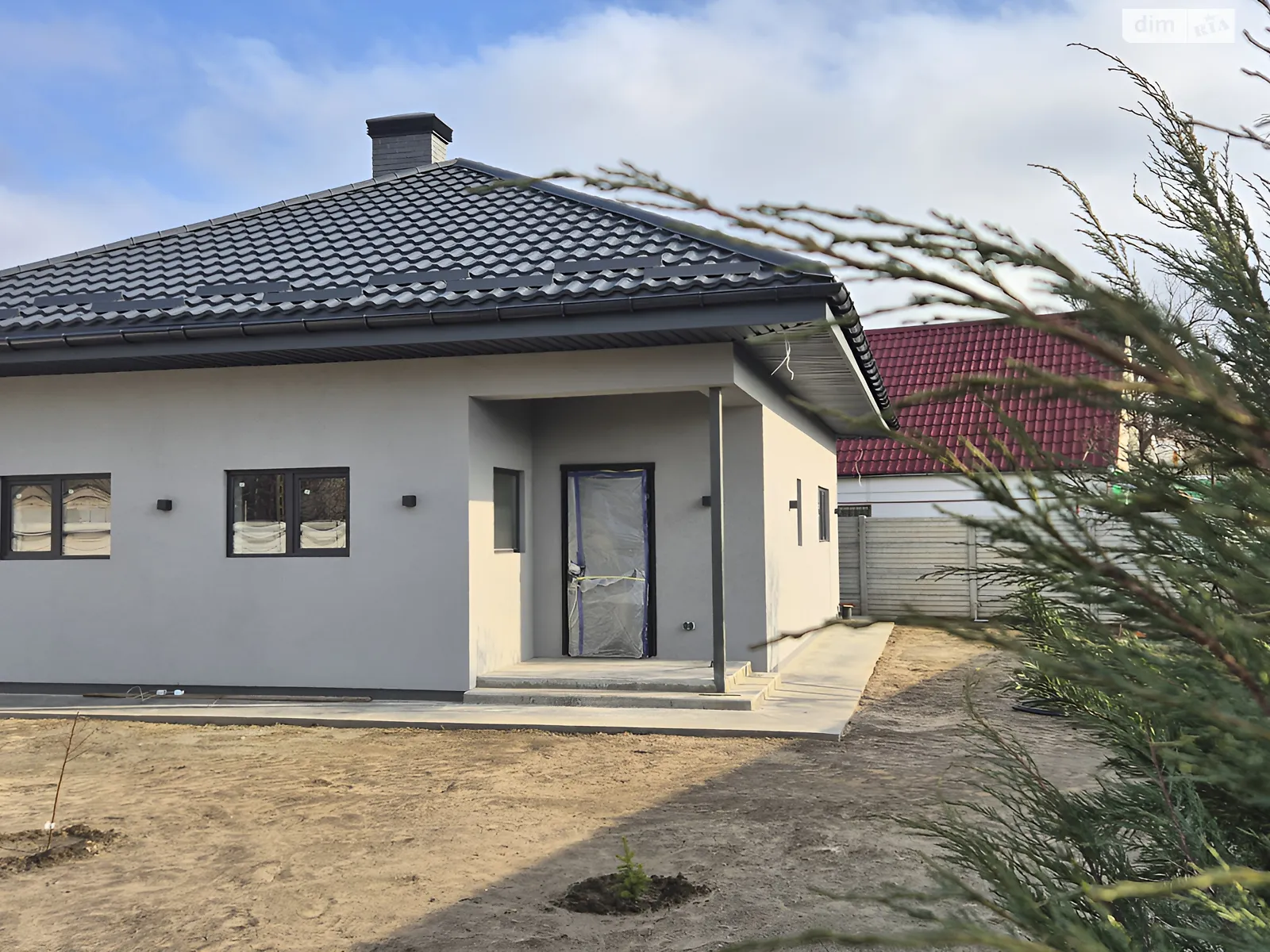 Продается одноэтажный дом 85 кв. м с мансардой, цена: 150000 $ - фото 1