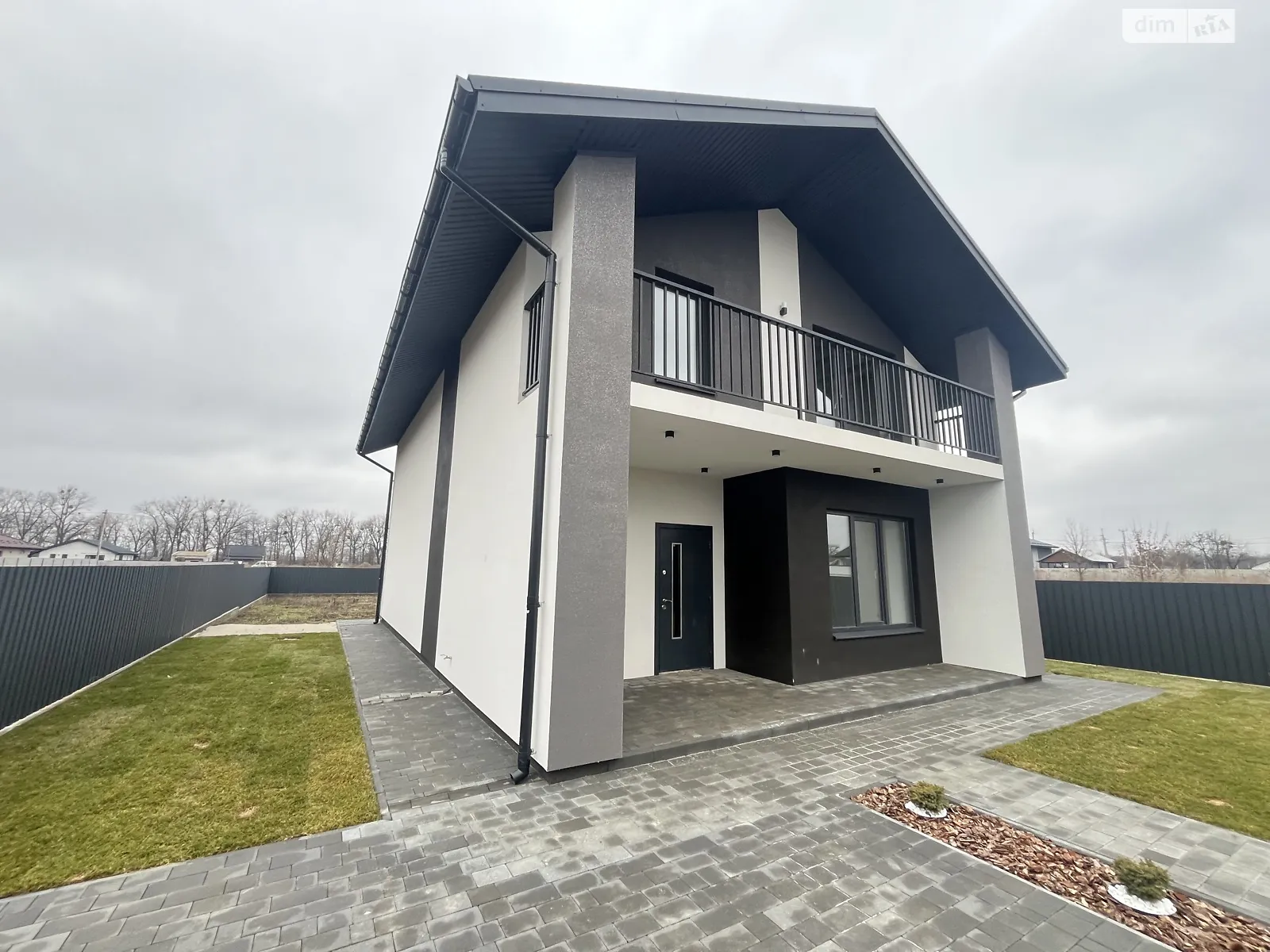 Продается дом на 2 этажа 131 кв. м с мансардой, цена: 105000 $ - фото 1