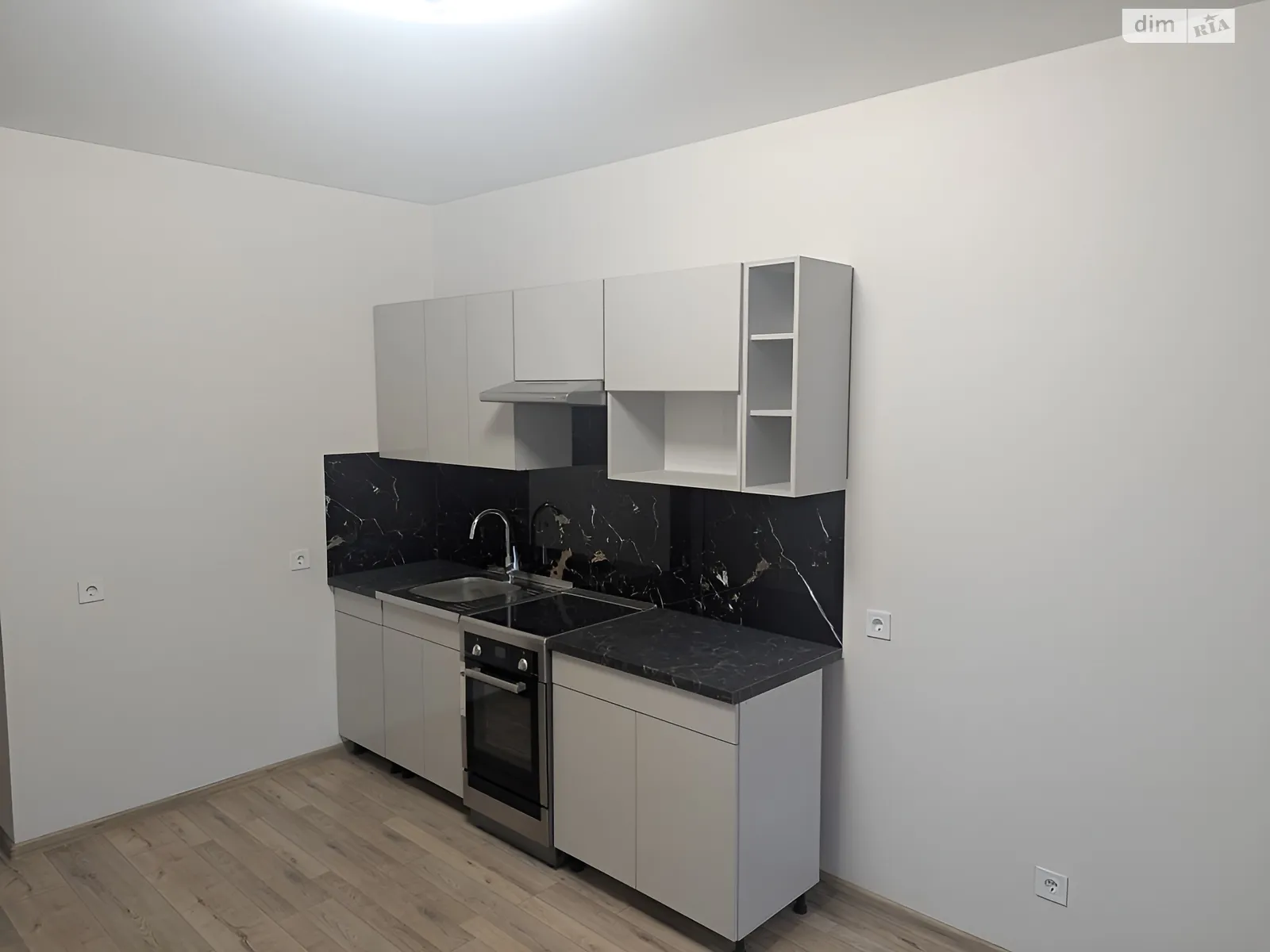 Продається 1-кімнатна квартира 37.1 кв. м у Рівному, вул. Корольова - фото 1