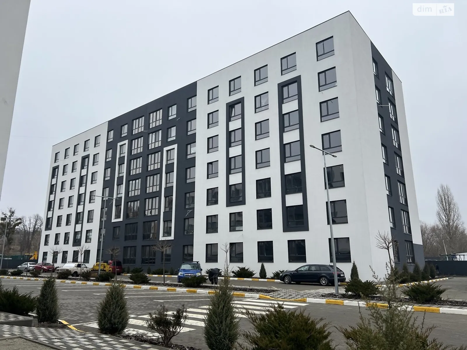 Продается 1-комнатная квартира 27 кв. м в Гостомеле, ул. Мирная - фото 1