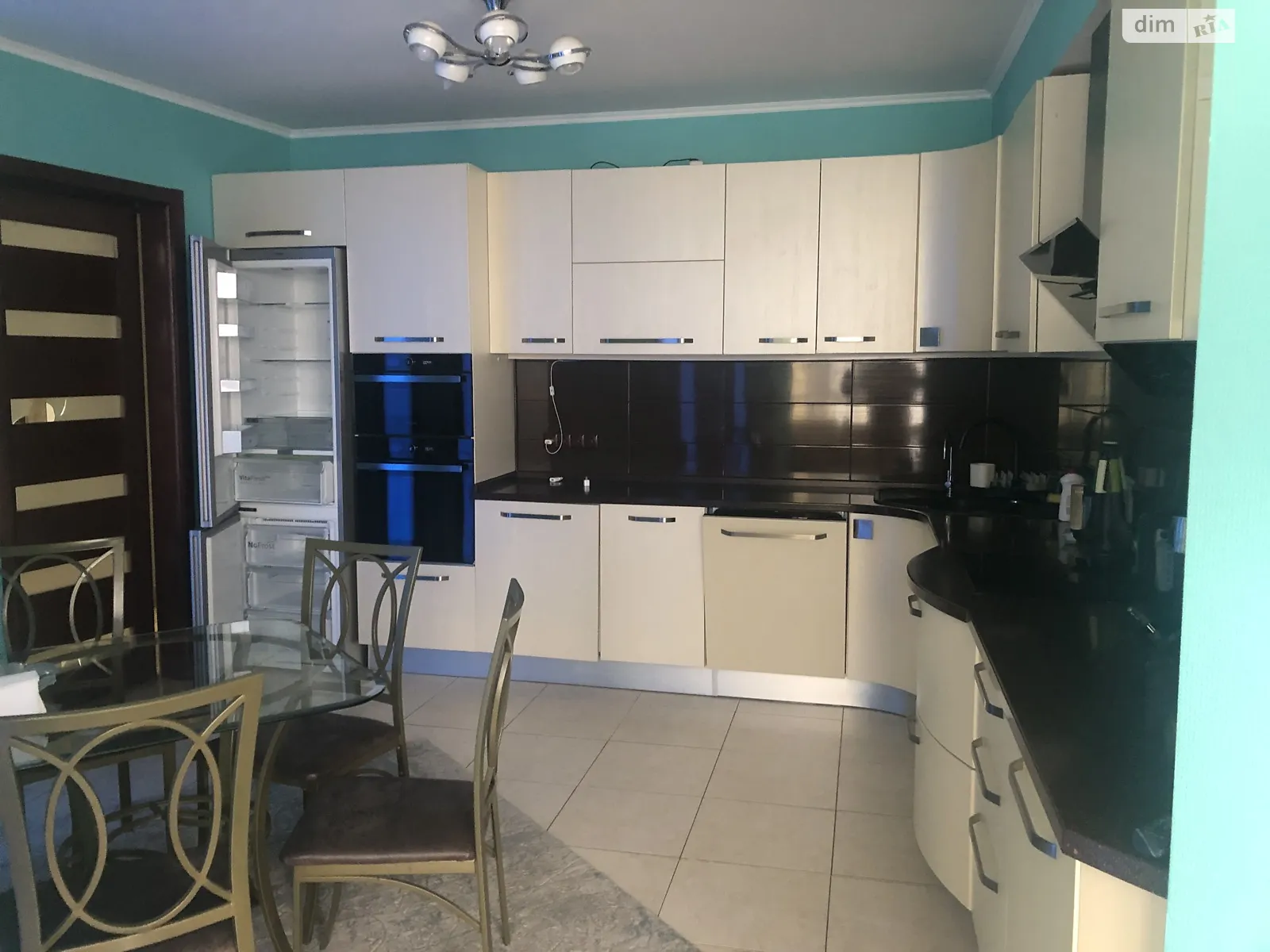 Продається 3-кімнатна квартира 100.3 кв. м у Одесі, вул. Кленова, 2А - фото 1