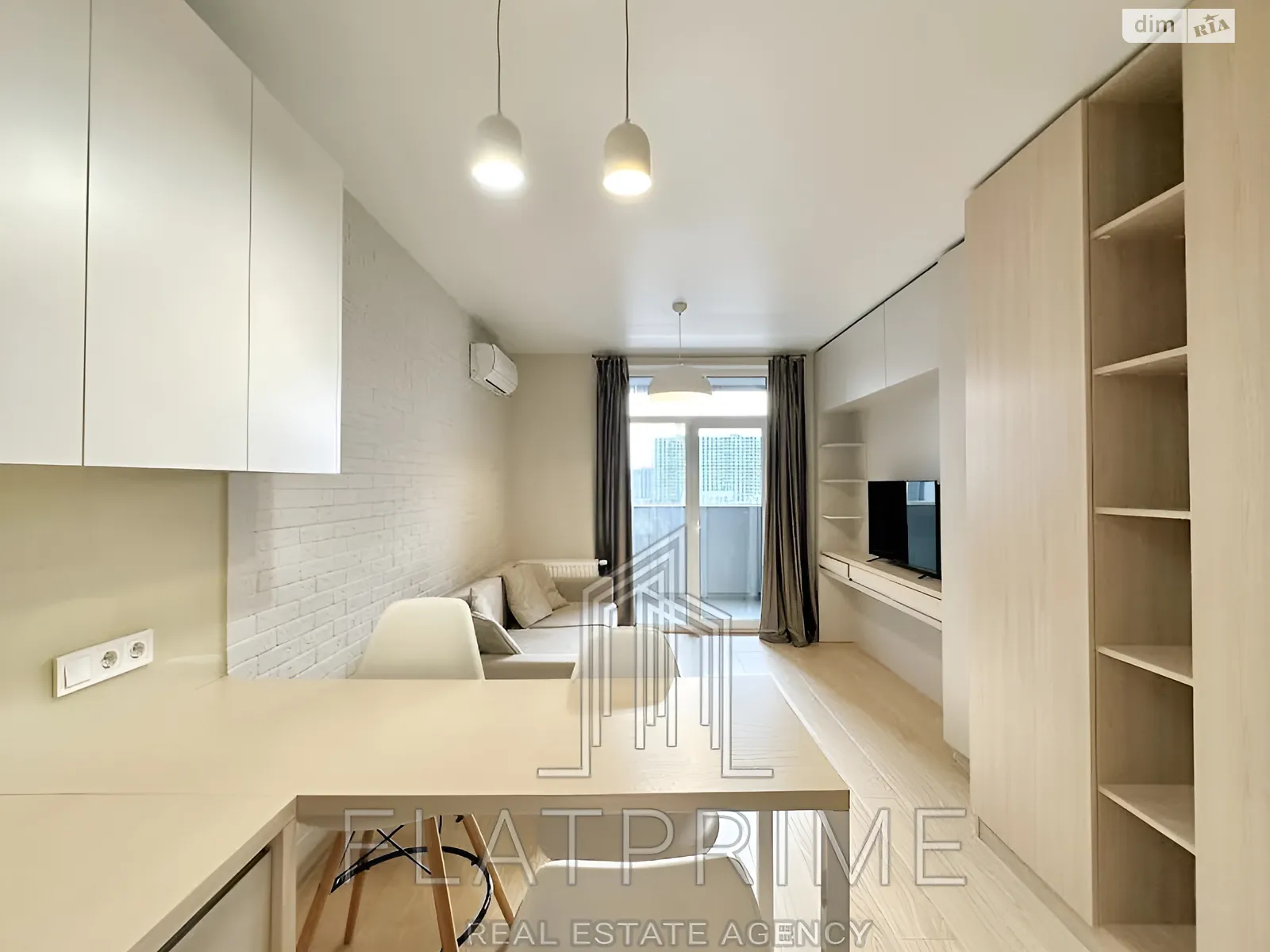 Продается 1-комнатная квартира 28.4 кв. м в Киеве, ул. Васильковская, 100А - фото 1