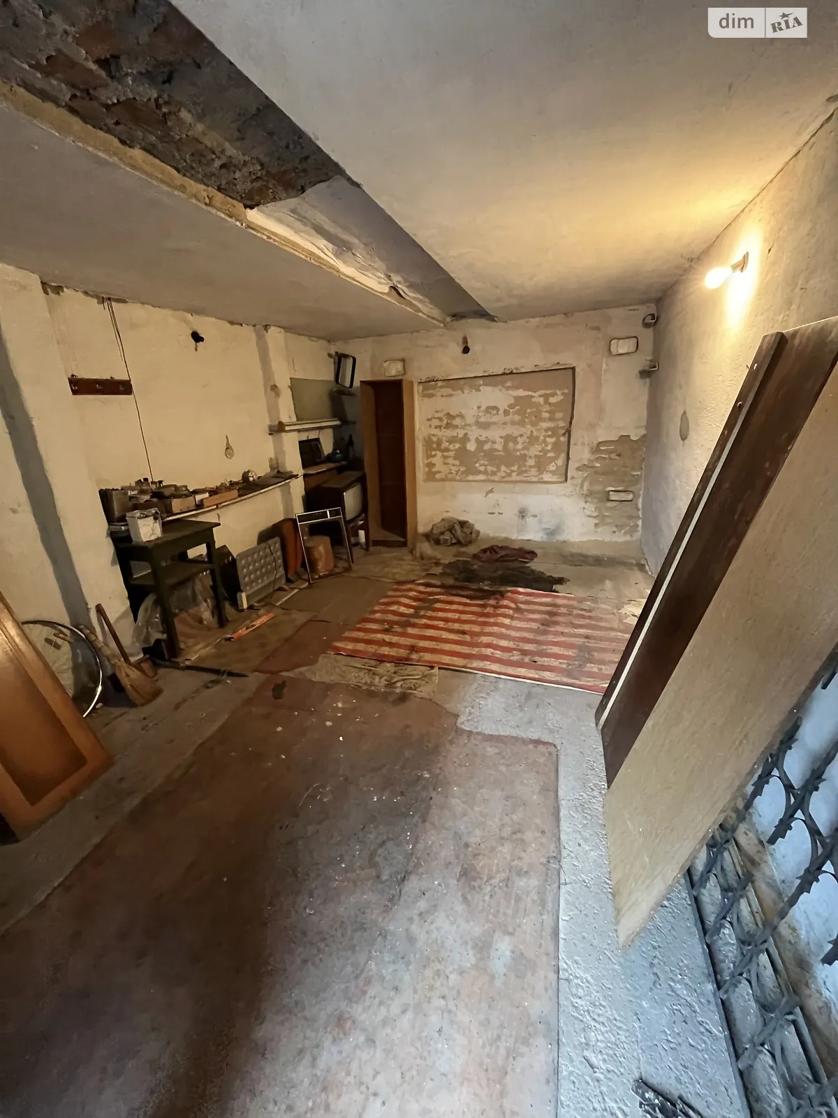 Продається місце в гаражному кооперативі під легкове авто на 24 кв. м, цена: 3500 $ - фото 1