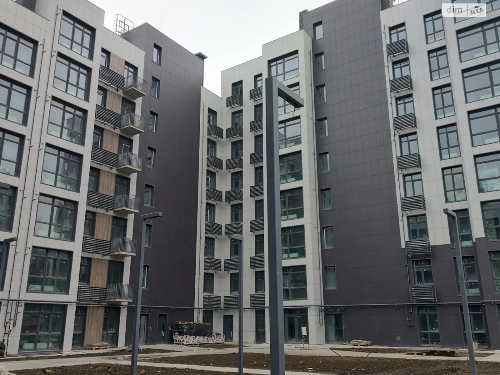 Продається 2-кімнатна квартира 60 кв. м у Дніпрі, вул. Призаводська, 24 - фото 1