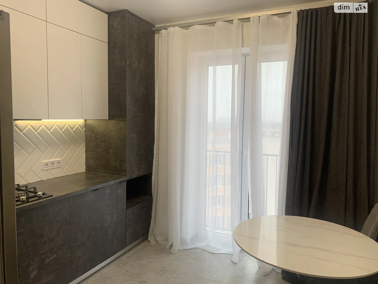 Продается 1-комнатная квартира 31 кв. м в Одессе, ул. Инглези - фото 1