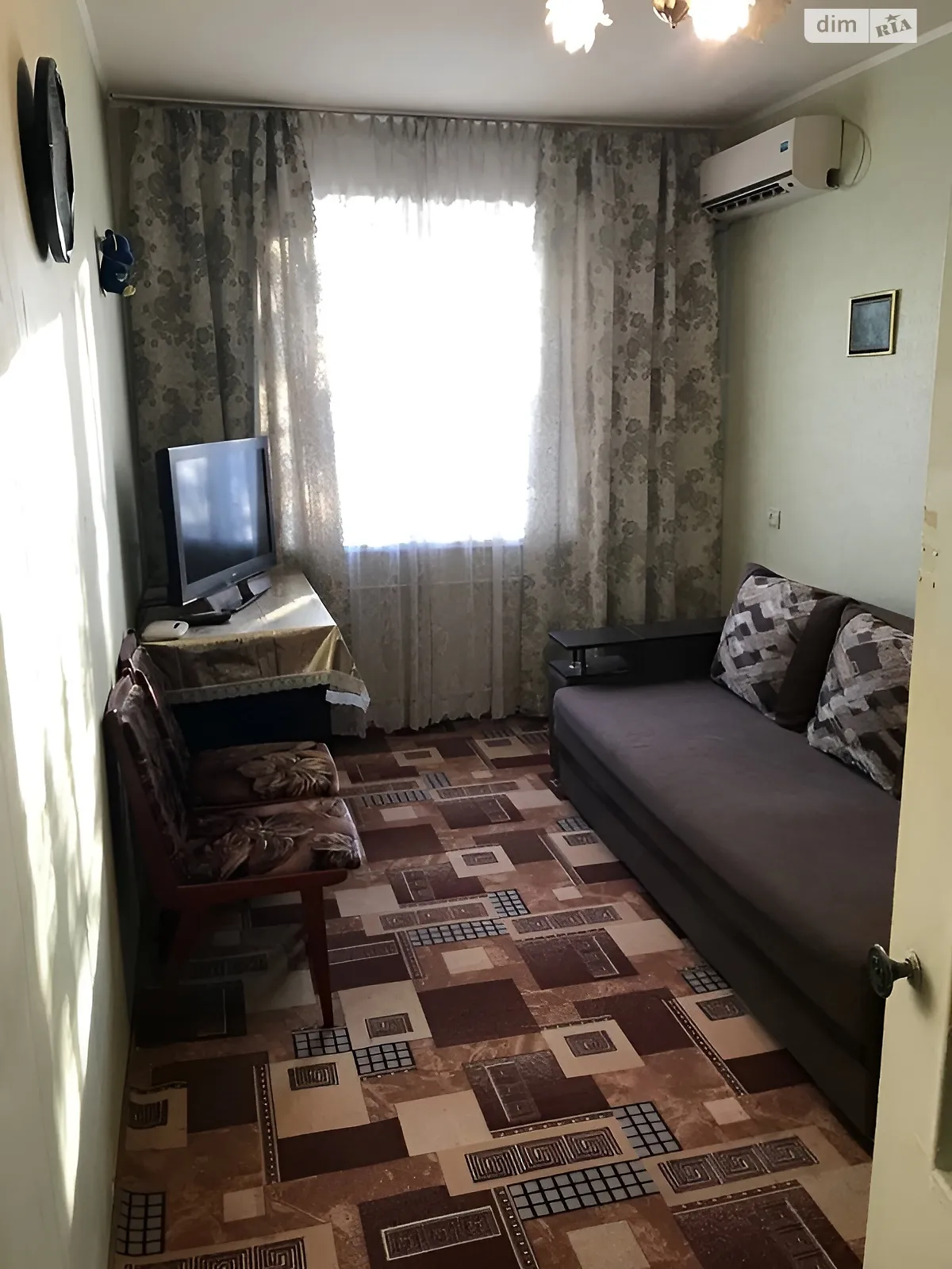 Продається 2-кімнатна квартира 43.5 кв. м у Дніпрі, просп. Петра Калнишевського - фото 1