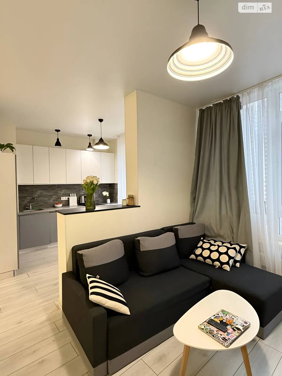 Продається 1-кімнатна квартира 38 кв. м у Одесі, вул. Генуезька, 3Б - фото 1