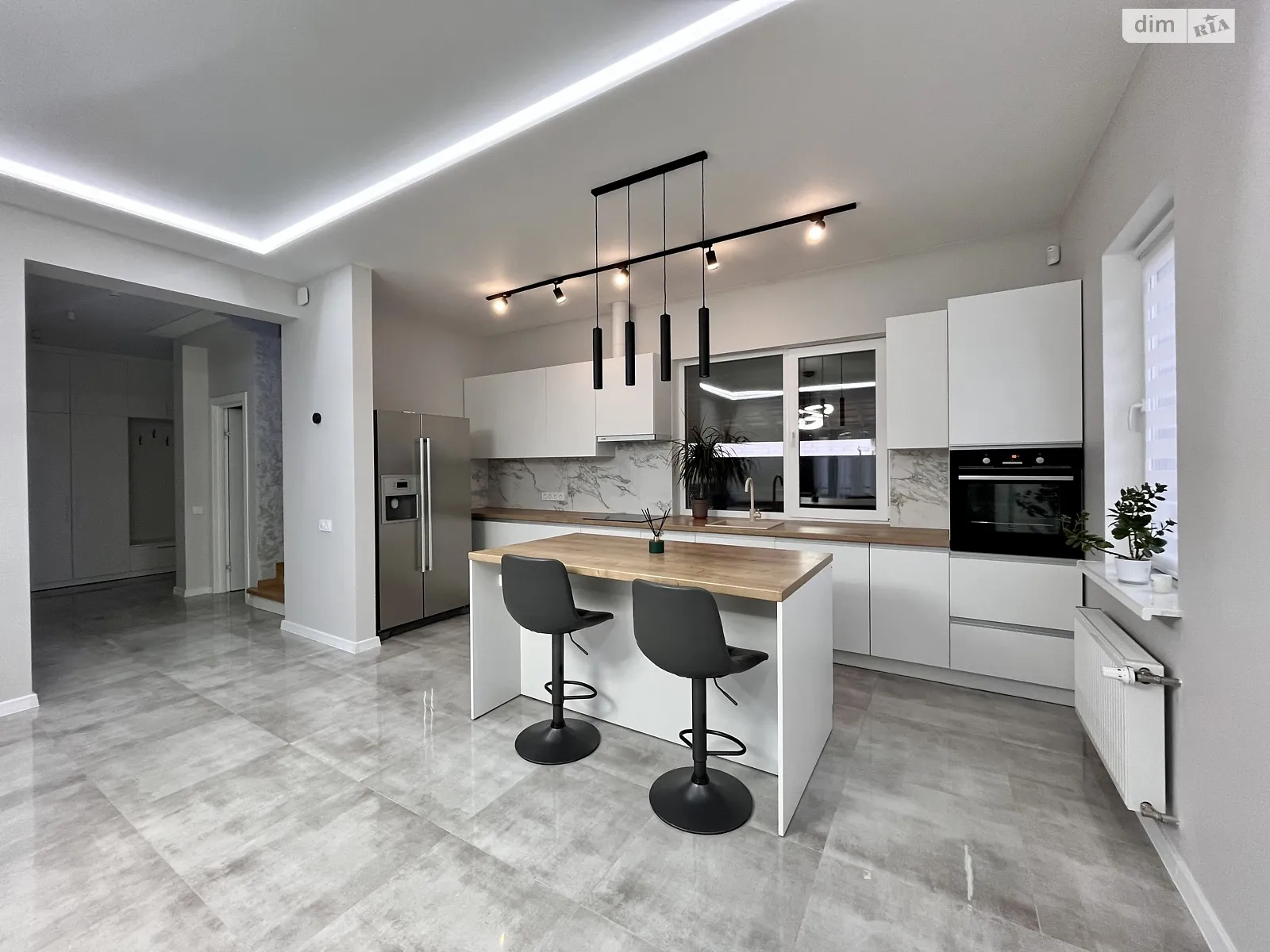 Продається будинок 2 поверховий 143.7 кв. м з каміном, цена: 237000 $ - фото 1