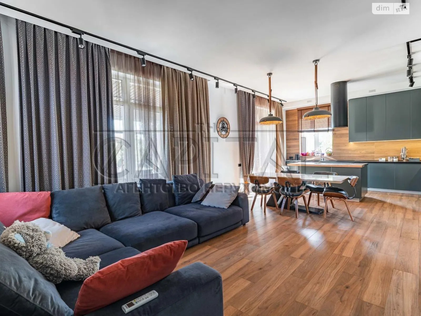 Продається будинок 2 поверховий 251 кв. м з балконом, цена: 550000 $ - фото 1