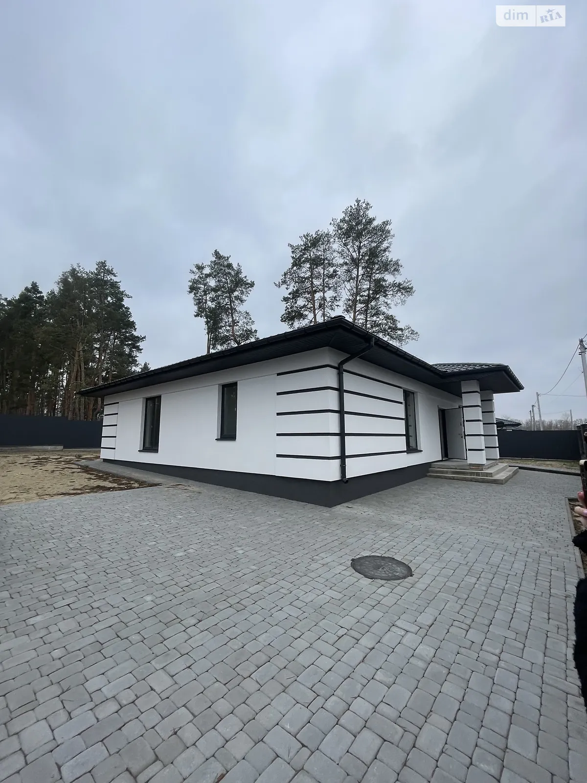 Продається одноповерховий будинок 150 кв. м з балконом, цена: 179000 $ - фото 1