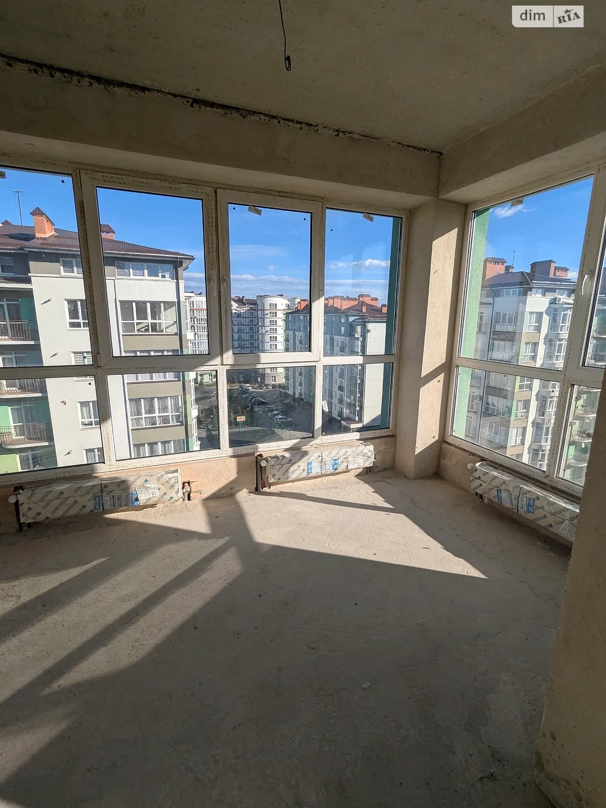 Продается 3-комнатная квартира 90 кв. м в Криховцах, ул. Слободская, 18 - фото 1