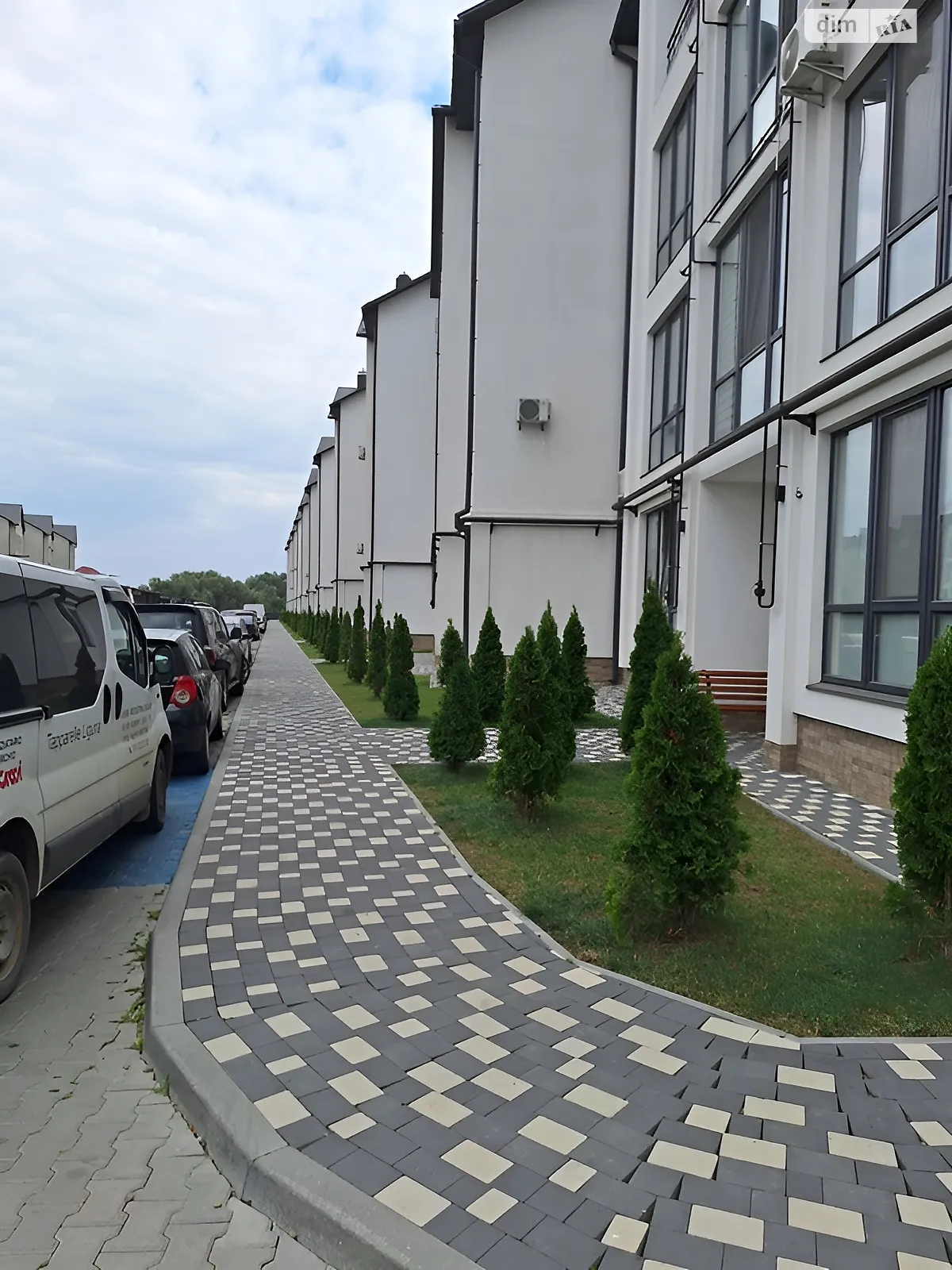 Продається 2-кімнатна квартира 88.5 кв. м у Чагорі, вул. Івана Мазепи - фото 1
