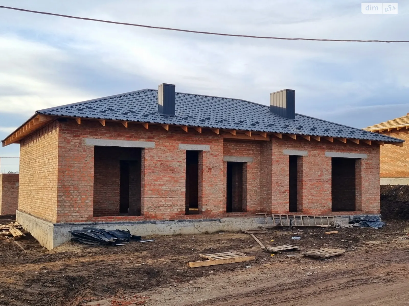 Продається одноповерховий будинок 113 кв. м з садом, цена: 78000 $ - фото 1