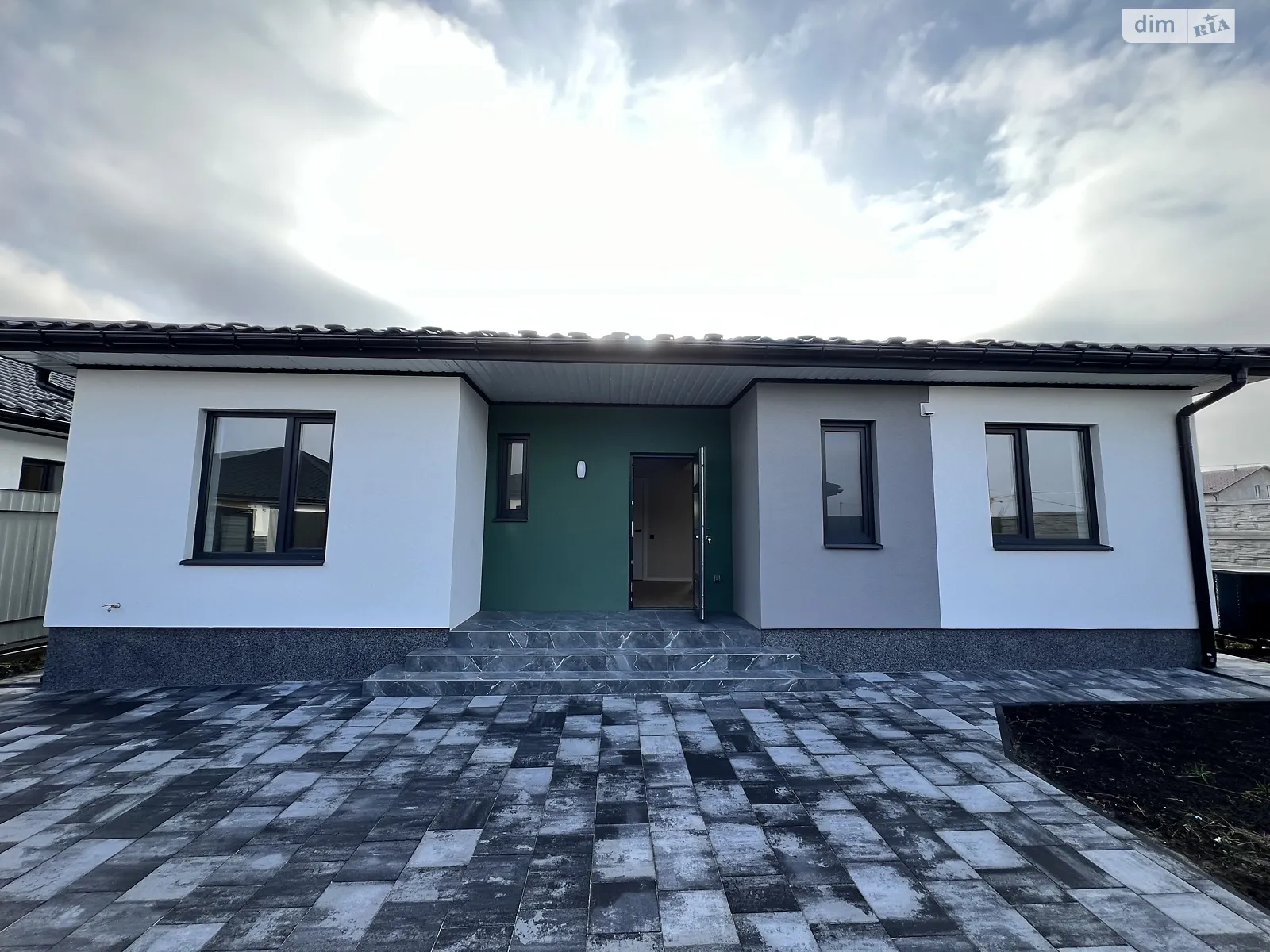 Продається одноповерховий будинок 115 кв. м з банею/сауною, цена: 155000 $ - фото 1
