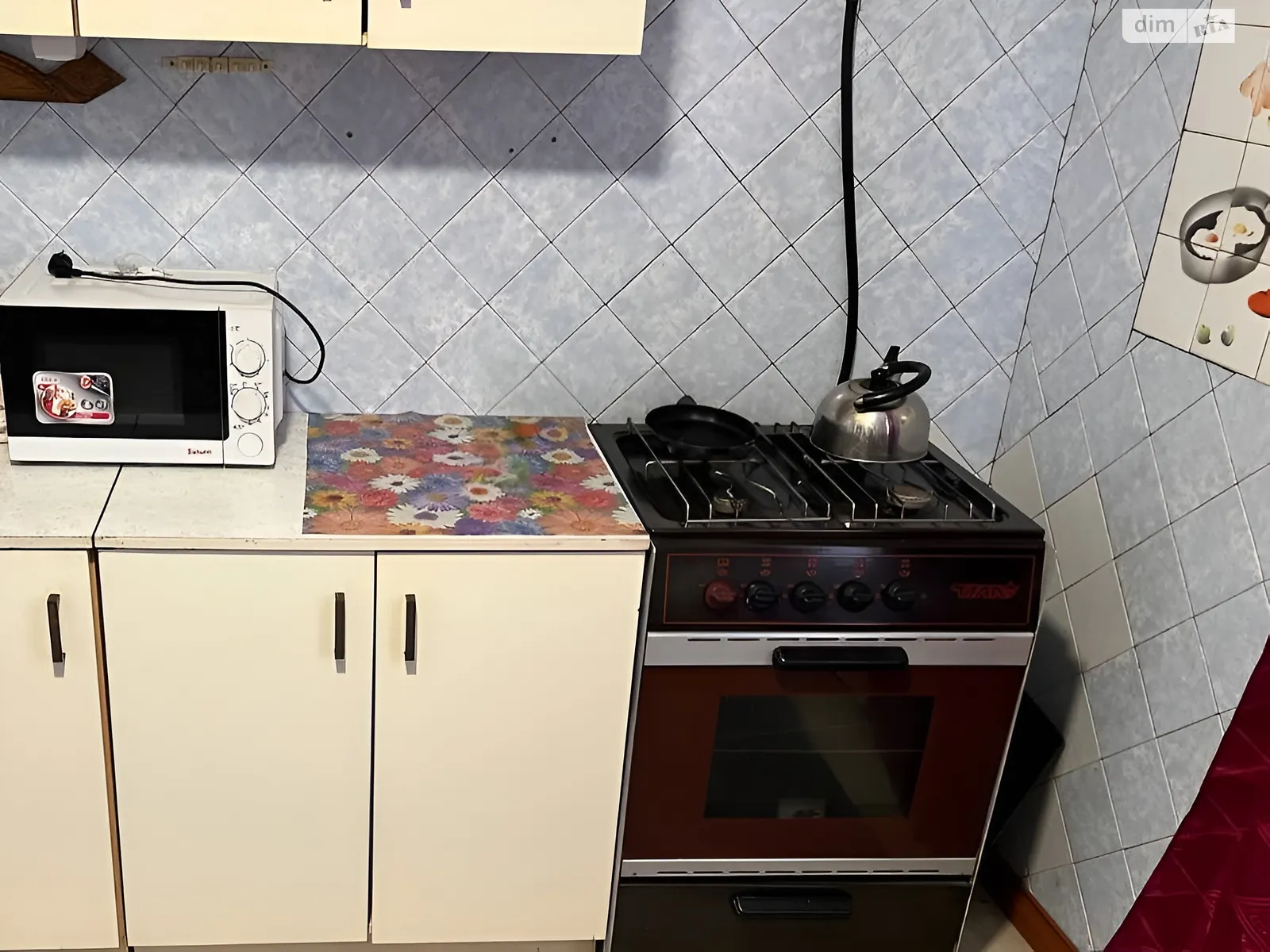 Продається 1-кімнатна квартира 36.3 кв. м у Кролевці, вул. Франка, 96 - фото 1