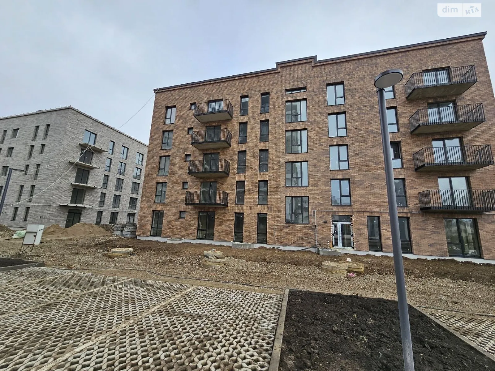 Продается 3-комнатная квартира 97 кв. м в, цена: 76000 $ - фото 1
