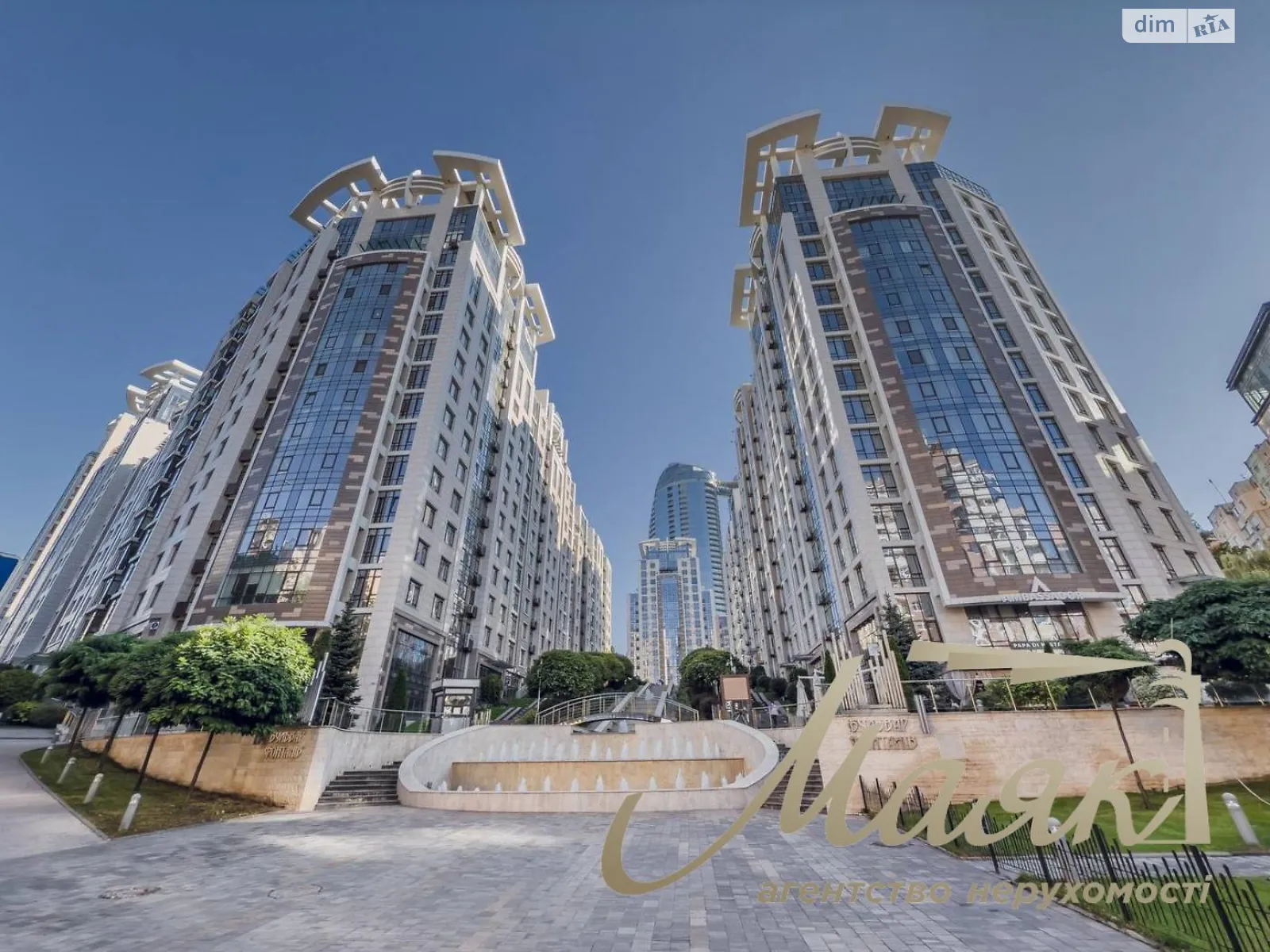 Продается 3-комнатная квартира 143 кв. м в Киеве, ул. Саперное Поле, 5 - фото 1