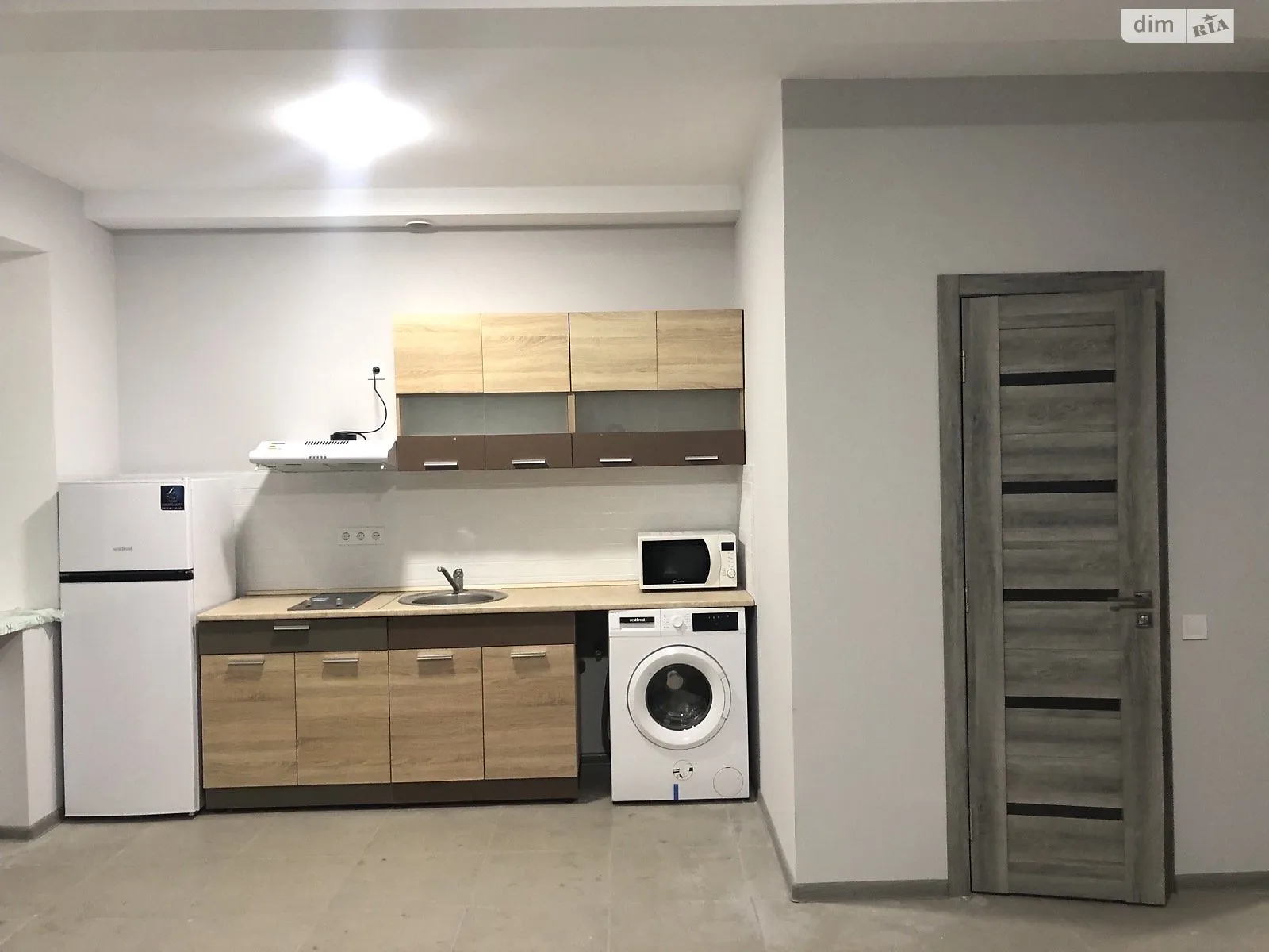 Продается 1-комнатная квартира 38.1 кв. м в Днепре, ул. Караваева, 37 - фото 1