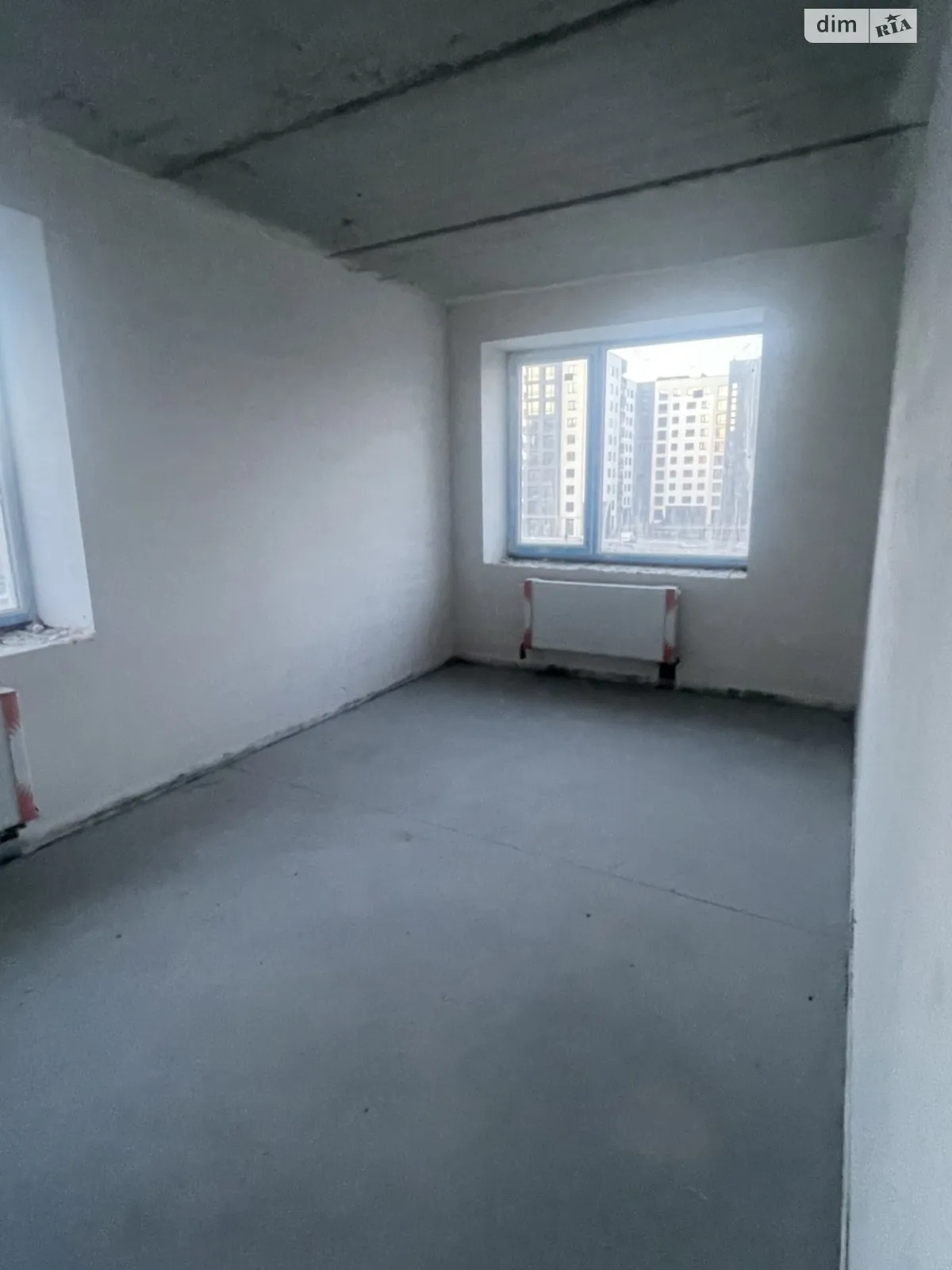 Продається 2-кімнатна квартира 60 кв. м у Бучі, вул. Івана Кожедуба, 8А - фото 1
