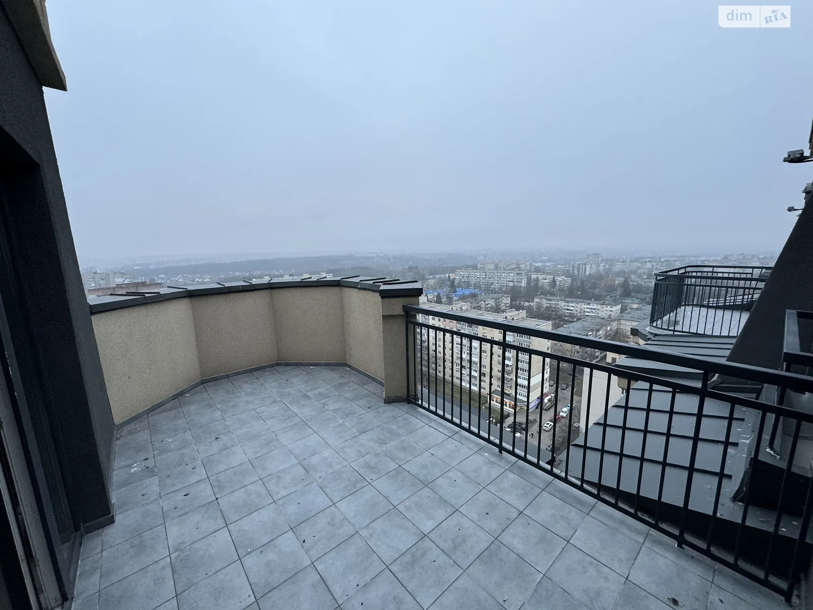 Продається 2-кімнатна квартира 73 кв. м у Вінниці, просп. Космонавтів, 49 - фото 1