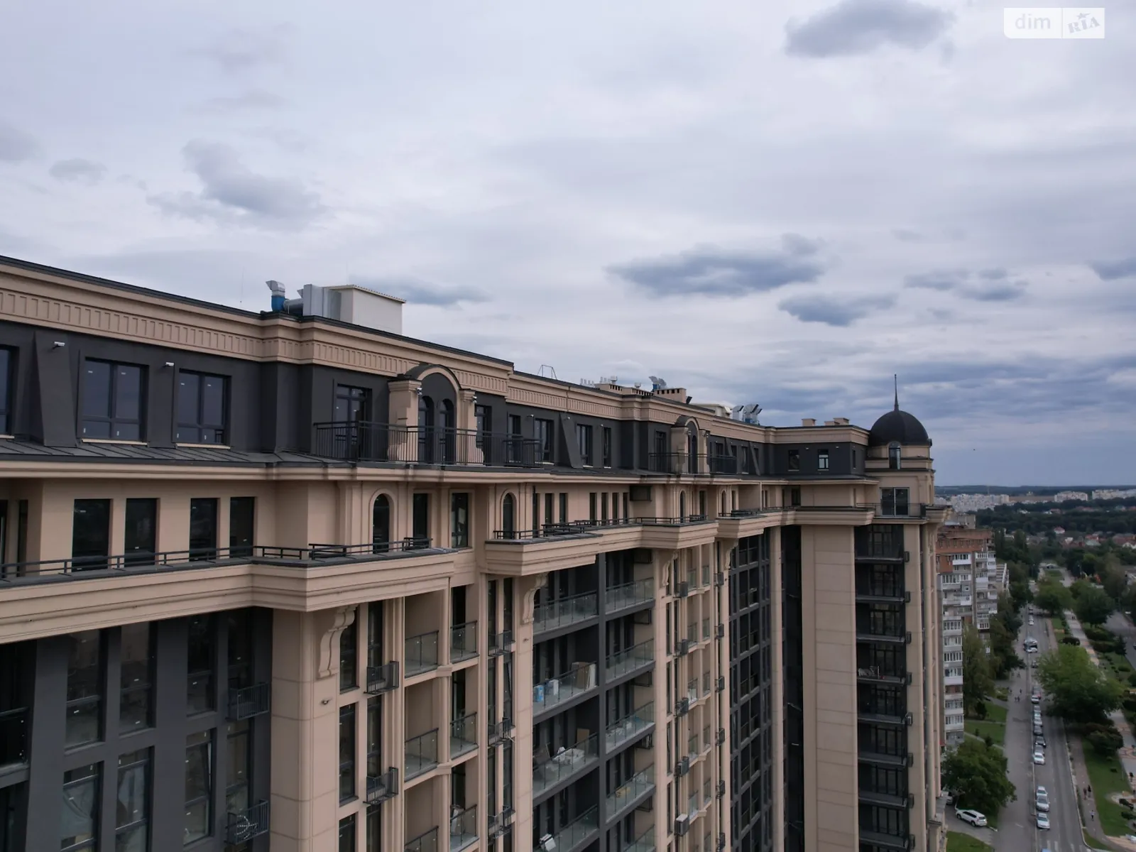 Продається 1-кімнатна квартира 51 кв. м у Вінниці, просп. Космонавтів, 49 - фото 1