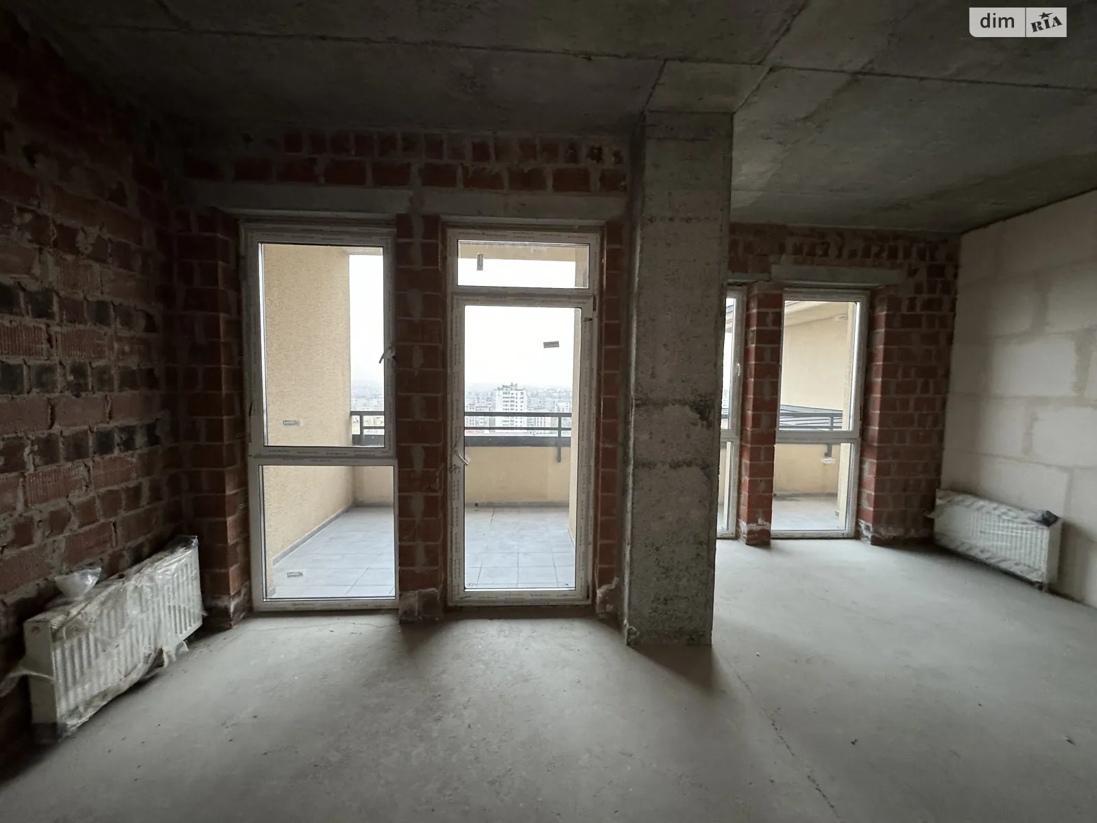 Продается 2-комнатная квартира 87 кв. м в Виннице, просп. Космонавтов, 49 - фото 1
