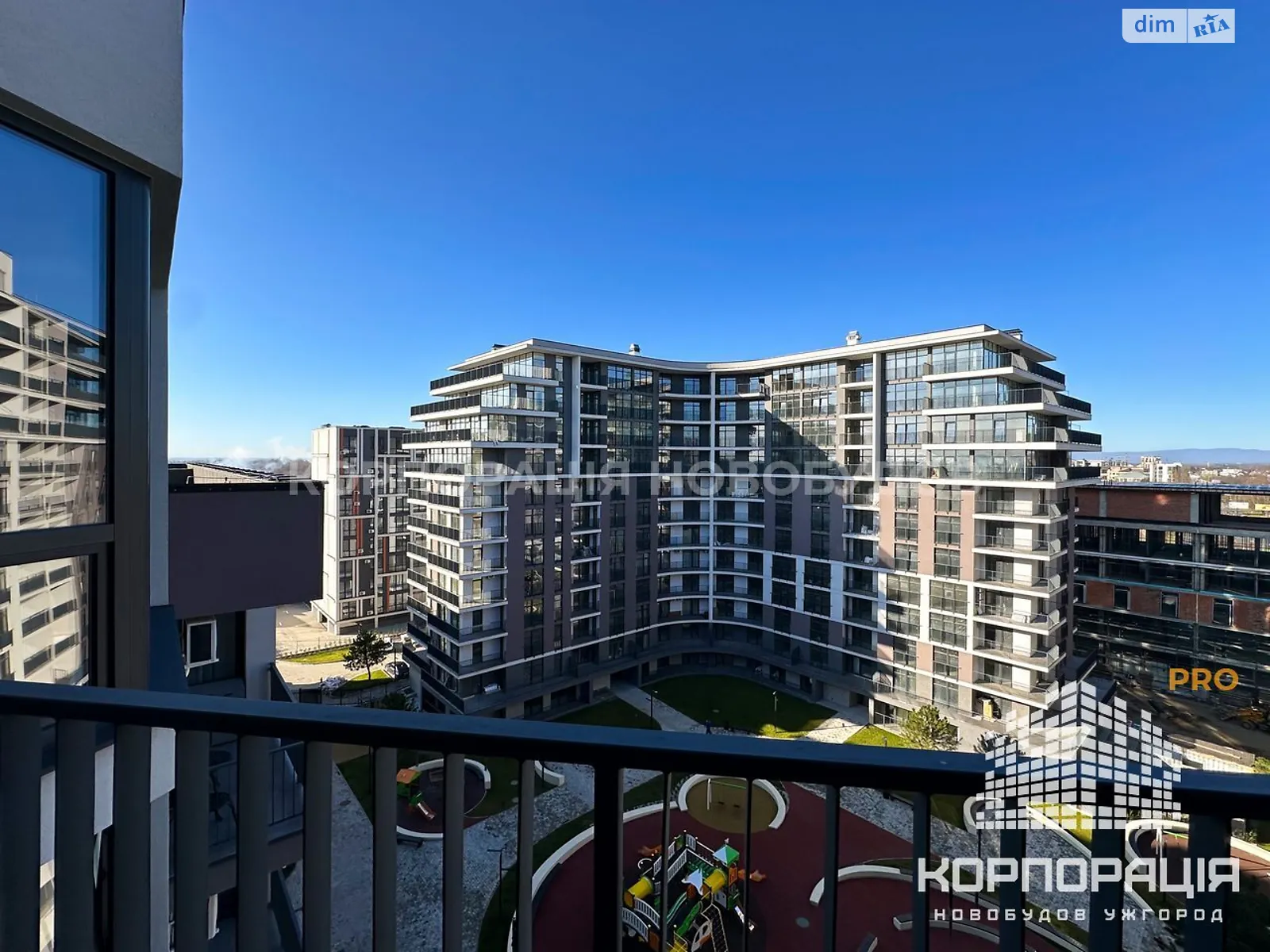 Продается 1-комнатная квартира 54 кв. м в Ужгороде, ул. Николая Бобяка - фото 1