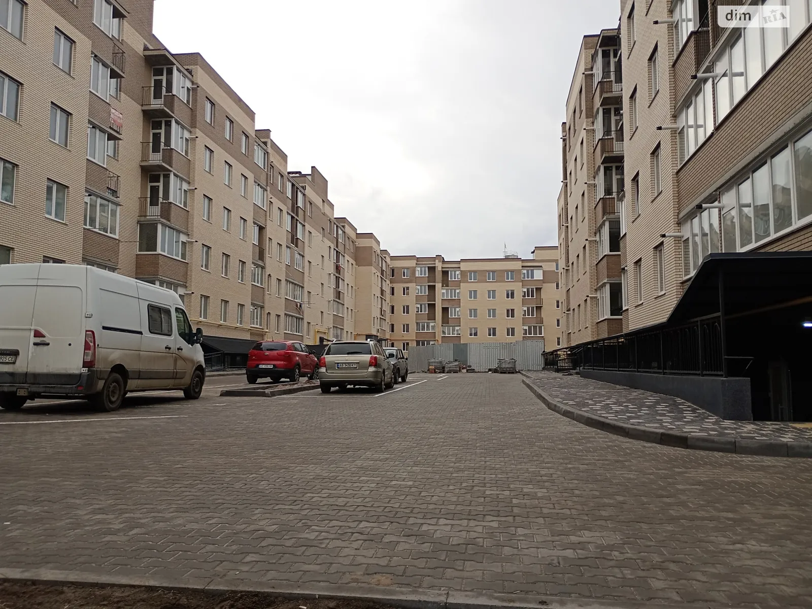 Продается 1-комнатная квартира 43 кв. м в Стрижавке, ул. Киевская - фото 1
