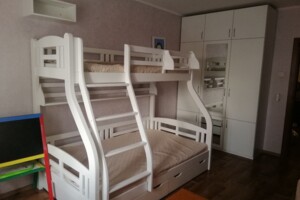 Продаж квартири, Київська, Вишгород, р‑н. Вишгород, вул. Кургузова