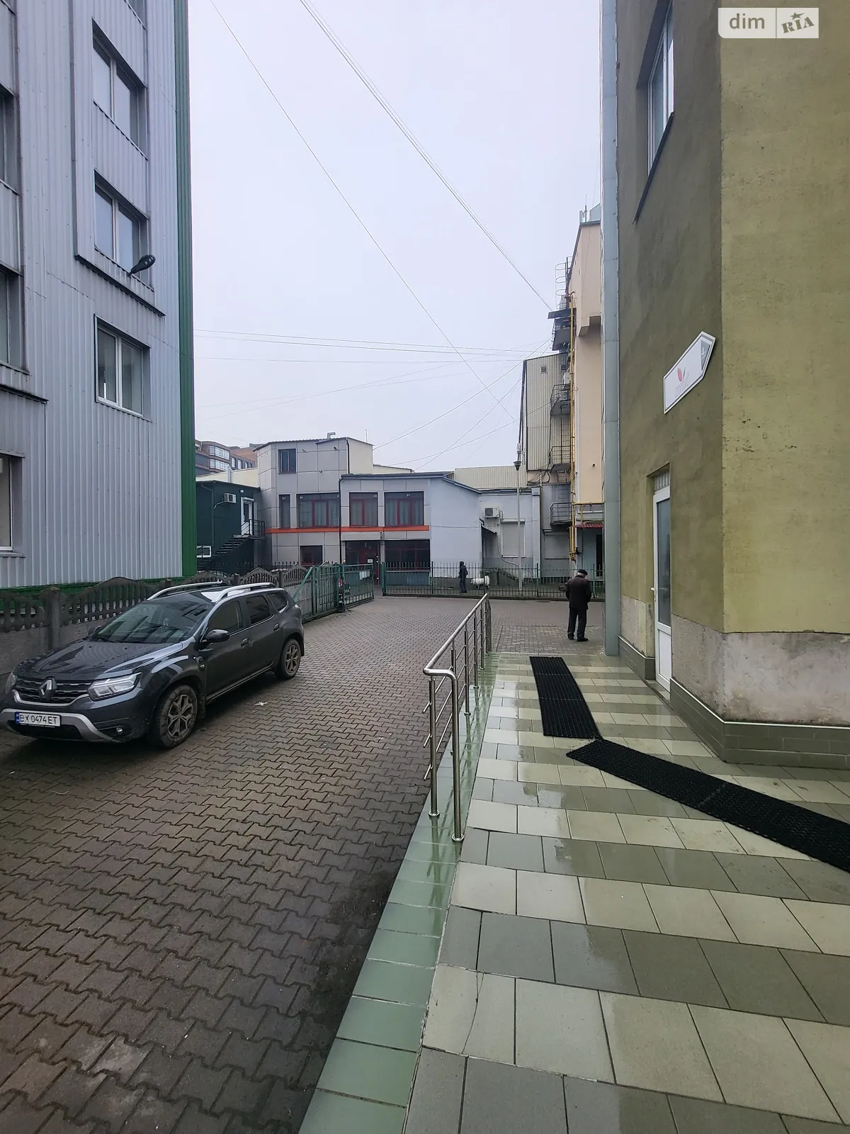 Здається в оренду офіс 220 кв. м в бізнес-центрі, цена: 66000 грн - фото 1