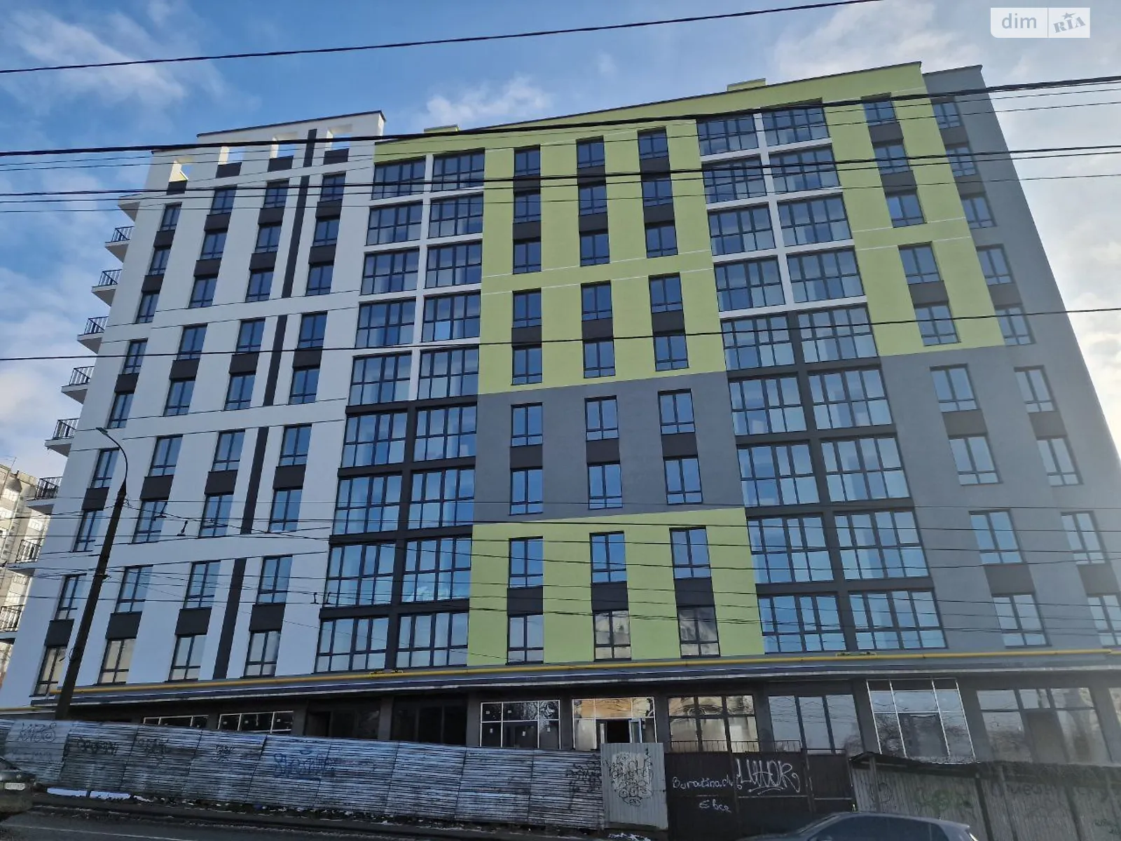 Продається об'єкт сфери послуг 120.6 кв. м в 10-поверховій будівлі, цена: 186930 $ - фото 1