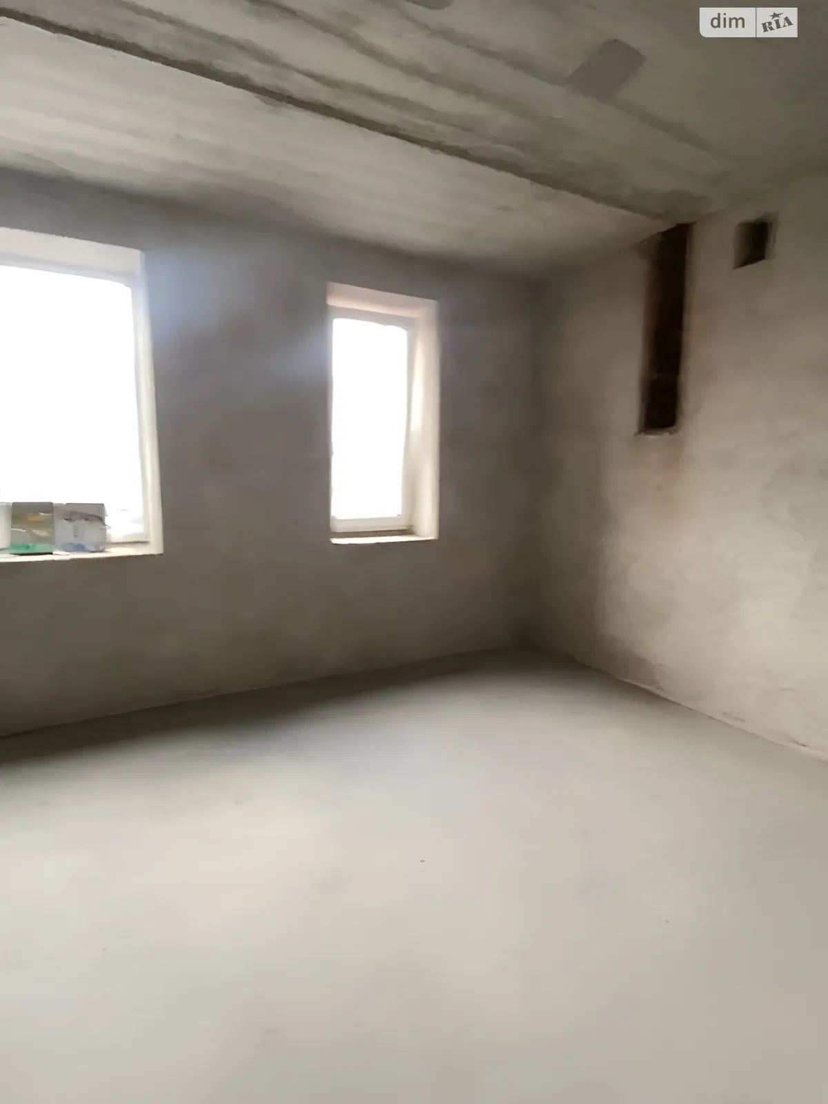 Продається 1-кімнатна квартира 22 кв. м у Гостомелі, вул. Ювілейна, 16 - фото 1