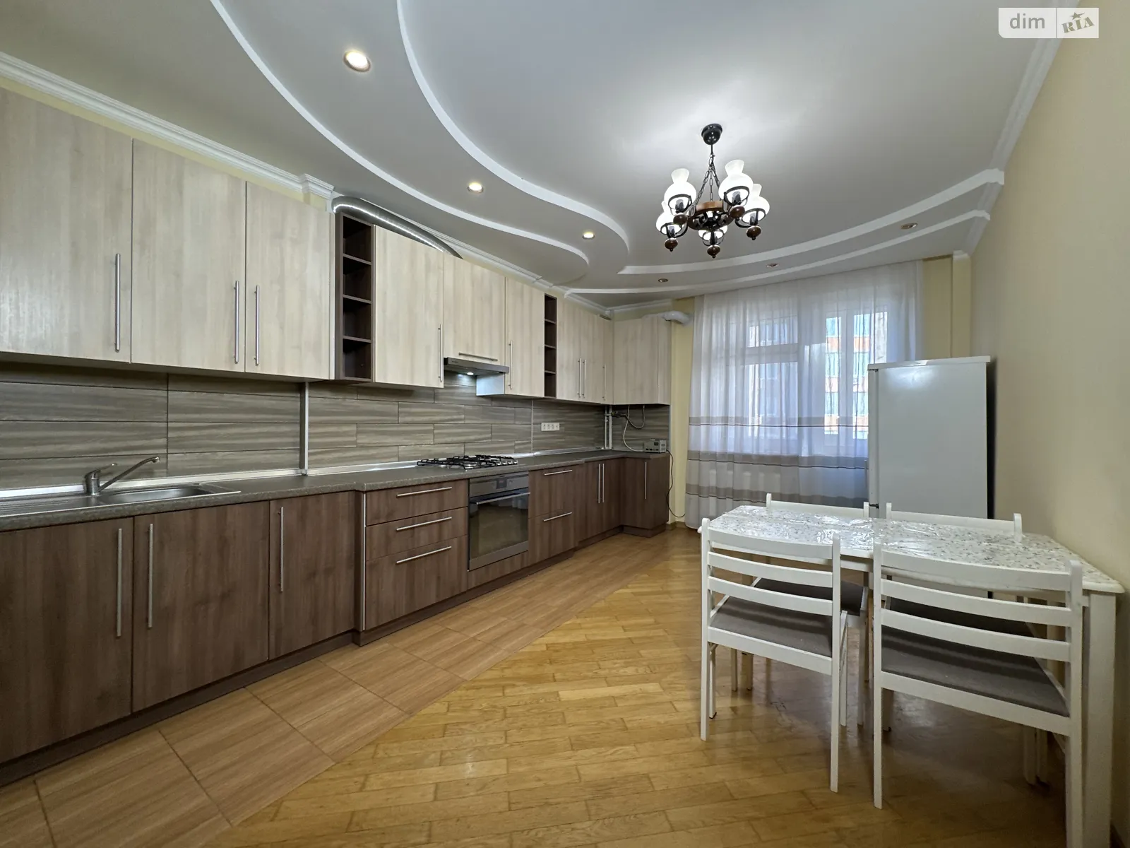 Продається 4-кімнатна квартира 148.5 кв. м у Рівному, вул. Чорновола В'ячеслава, 44 - фото 1