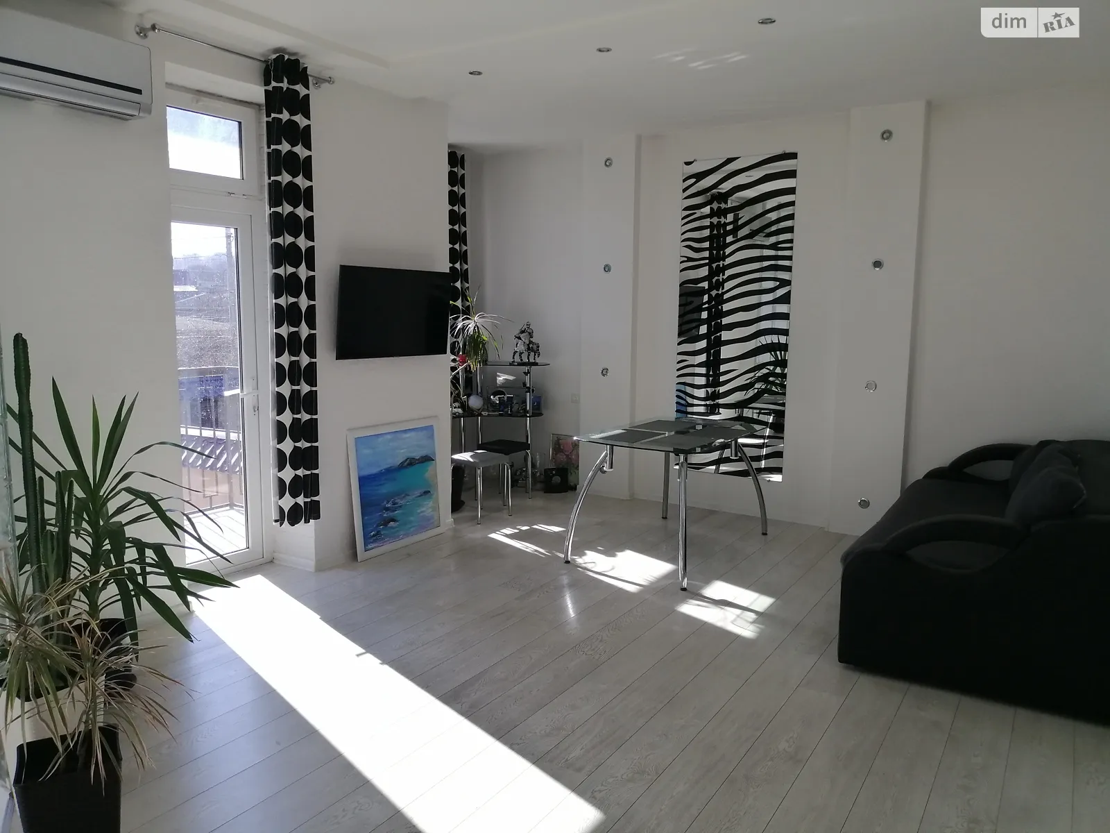 Продается дом на 2 этажа 90.7 кв. м с подвалом, цена: 105000 $ - фото 1