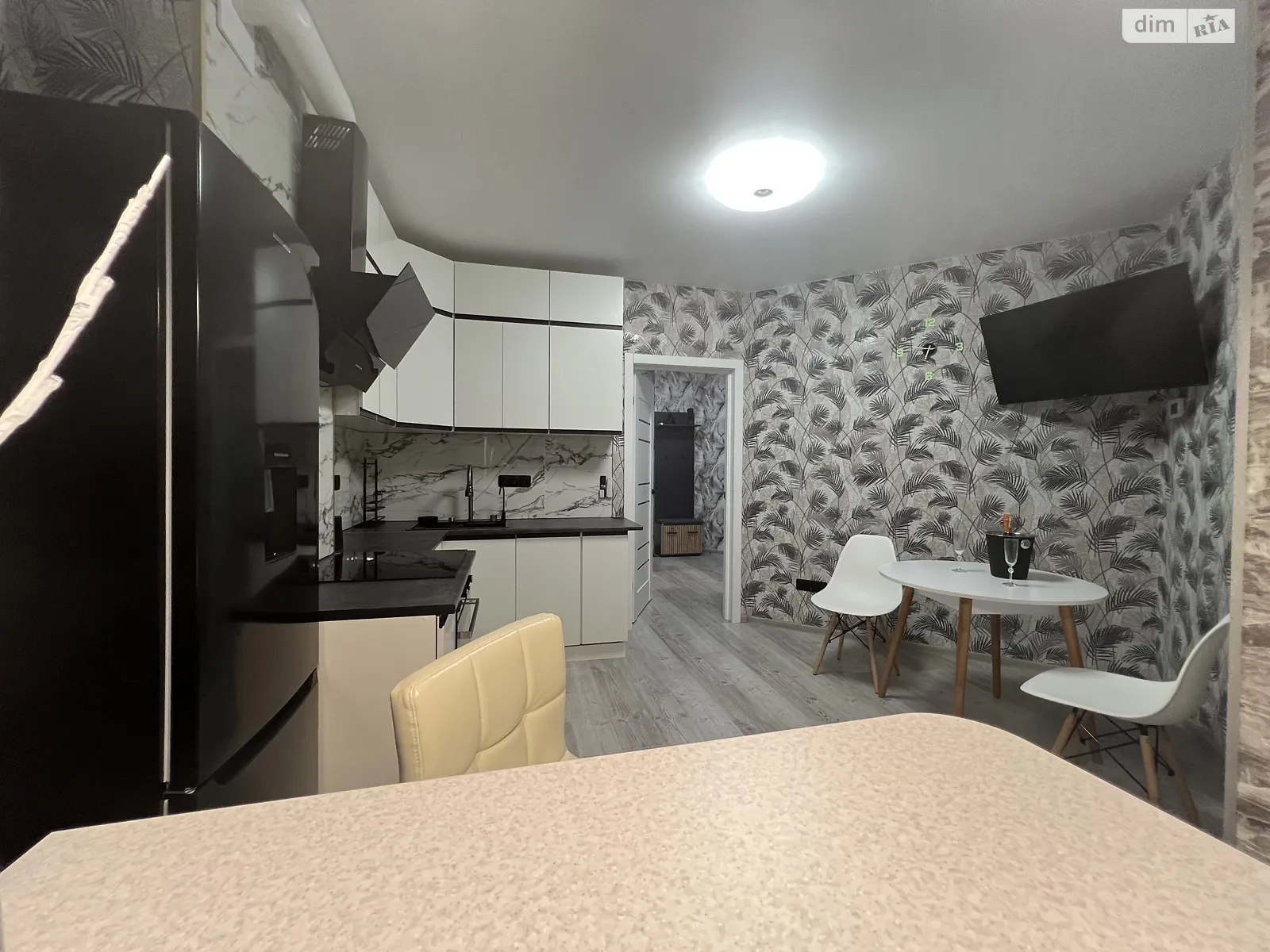 Продається 1-кімнатна квартира 54.4 кв. м у Вишневому, цена: 70500 $ - фото 1