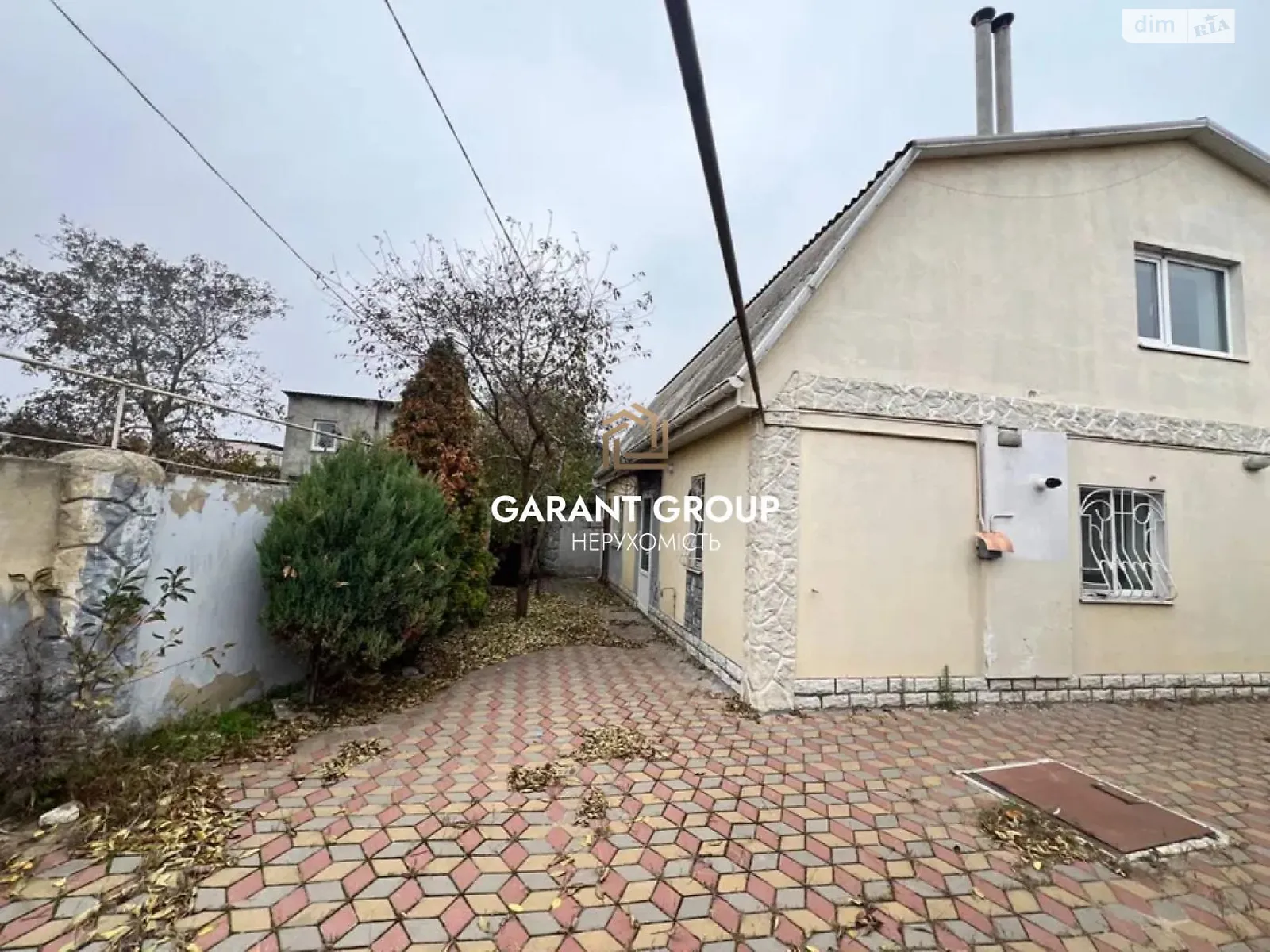 Продается дом на 2 этажа 147 кв. м с камином, цена: 75000 $ - фото 1