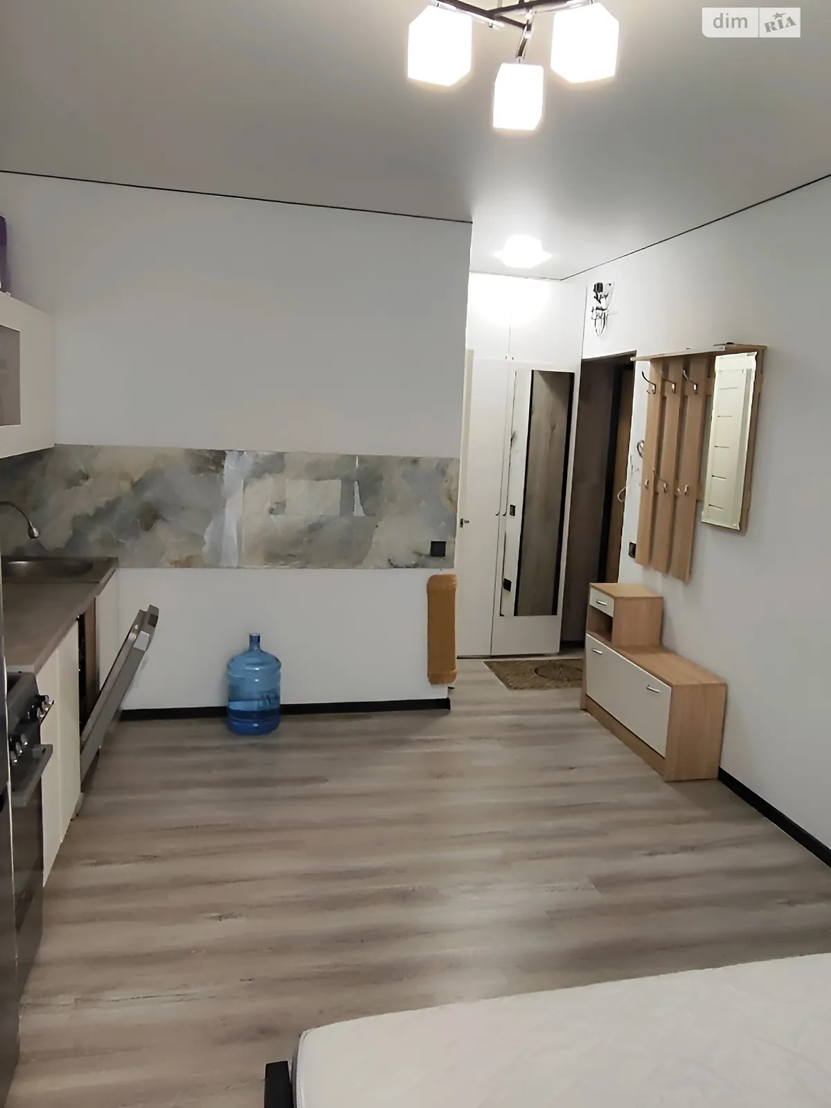 Продається 1-кімнатна квартира 23 кв. м у Ірпені, вул. Миколи Сингаївського(Новооскольська), 2Б - фото 1