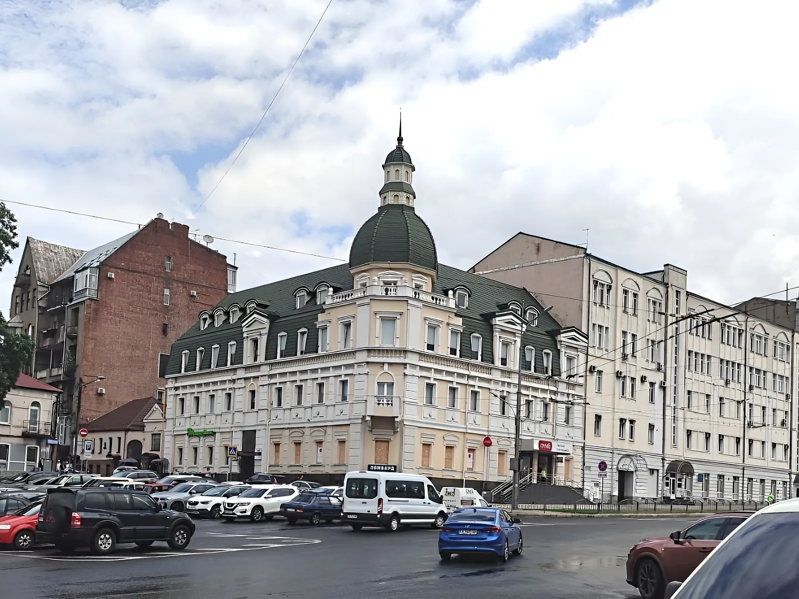 Сдается в аренду офис 126 кв. м в бизнес-центре, цена: 25000 грн - фото 1