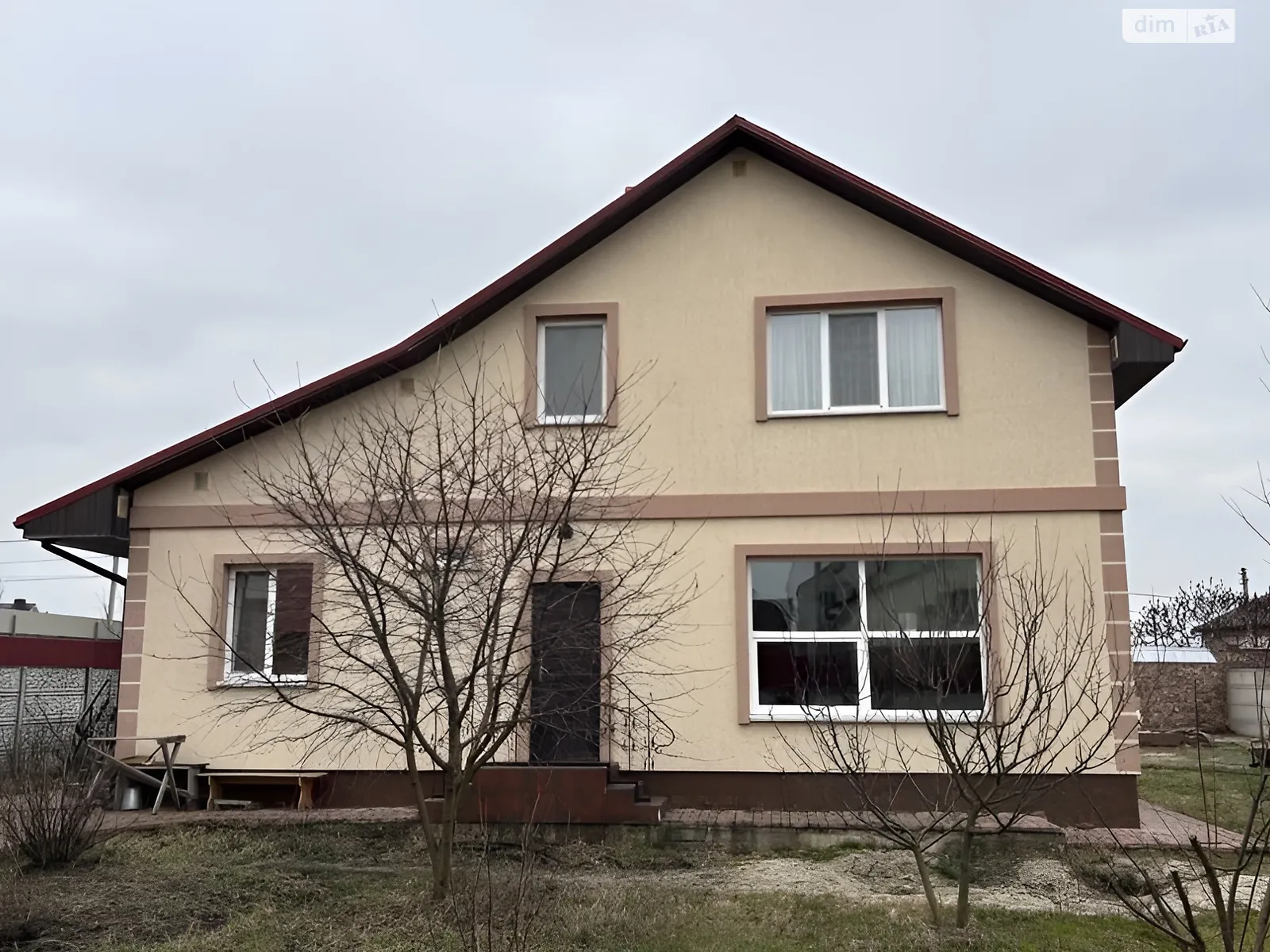 Продается дом на 2 этажа 172 кв. м с гаражом, цена: 159000 $ - фото 1