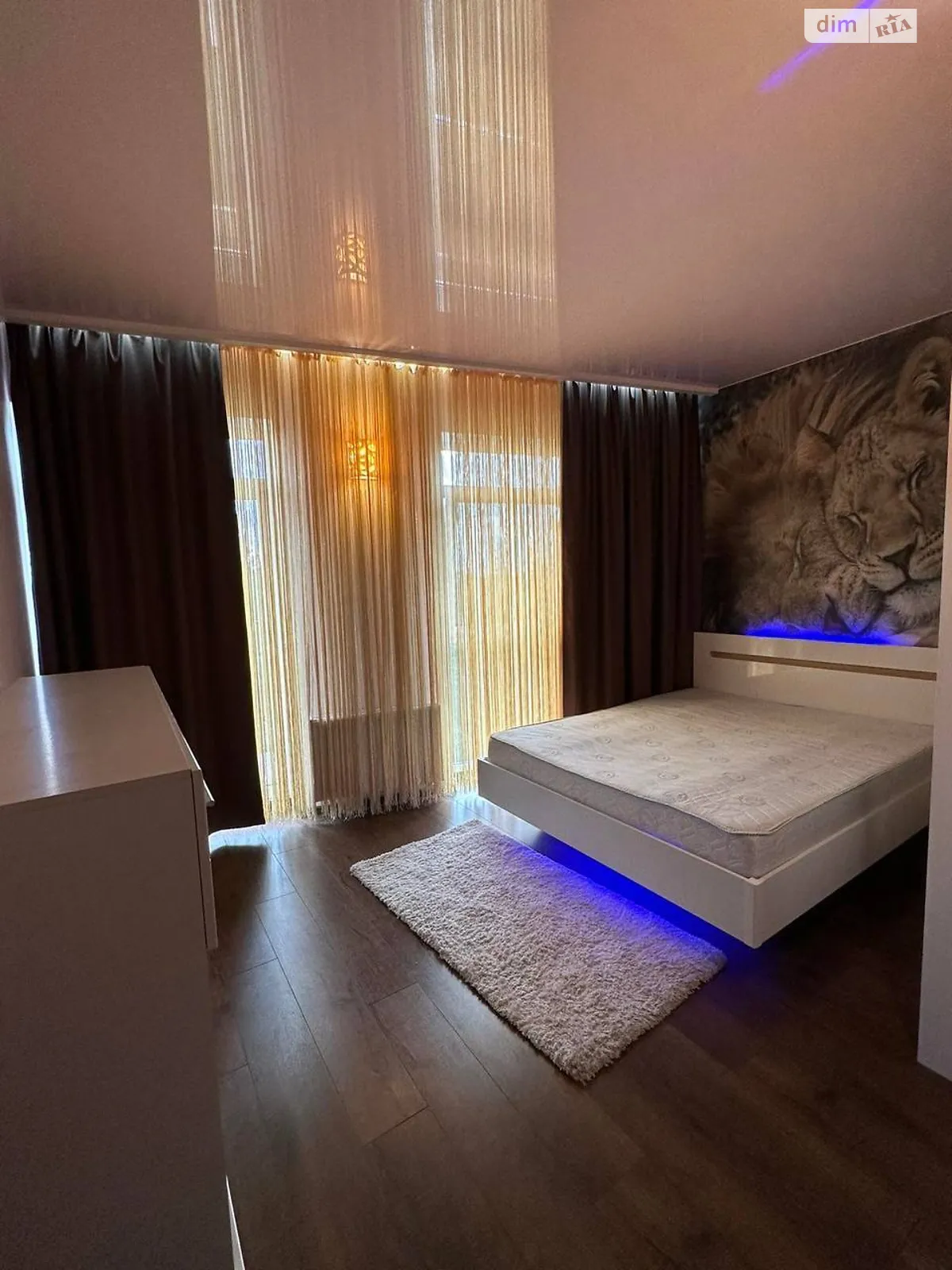 Продается 2-комнатная квартира 54.6 кв. м в Гостомеле, ул. Охотничья, 3 - фото 1