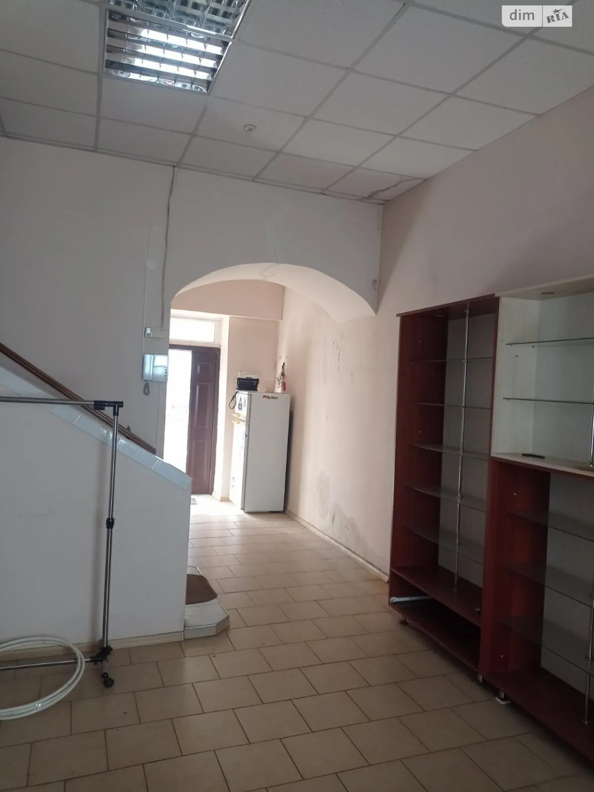Продається офіс 67 кв. м в бізнес-центрі, цена: 105000 $ - фото 1